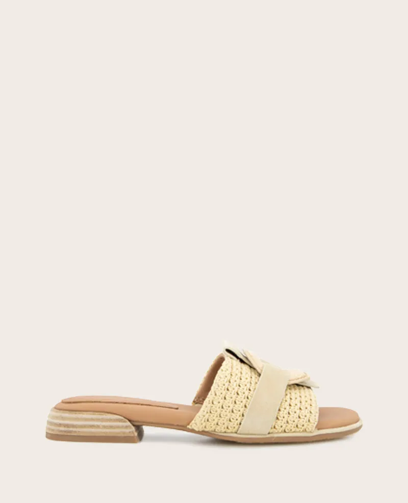 GENTLE SOULS - Hudson Raffia Slip On Sandal sold by Kenneth Cole