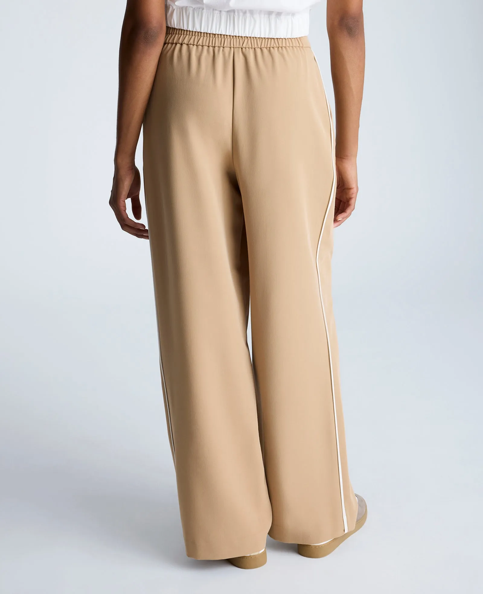 Fly Front High Rise Contrast Tipping Wide Leg Pants sold by Kenneth Cole product image thumbnail 4