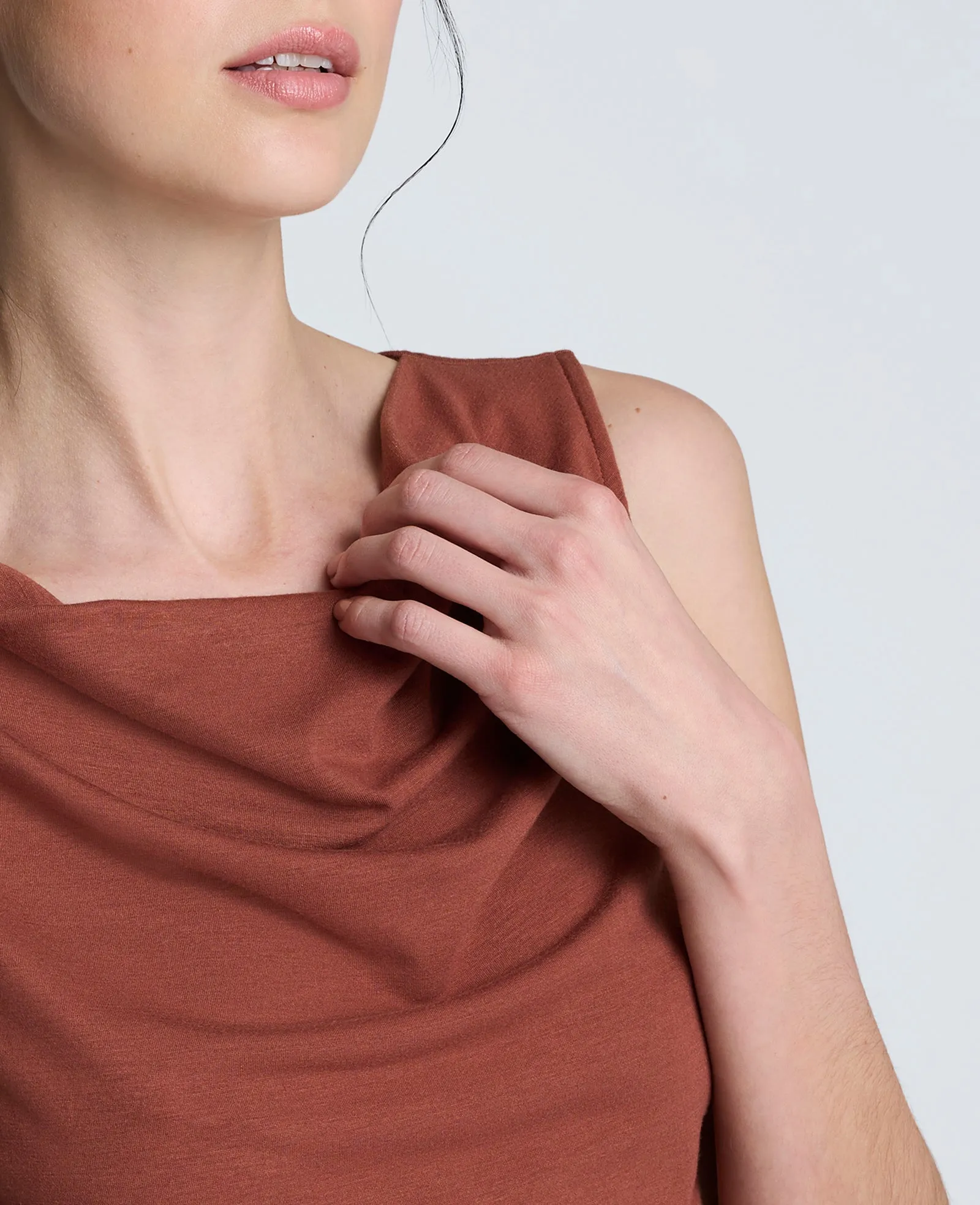 Side Rouched Drape Neck Cropped Knit Tank Top sold by Kenneth Cole product image thumbnail 5