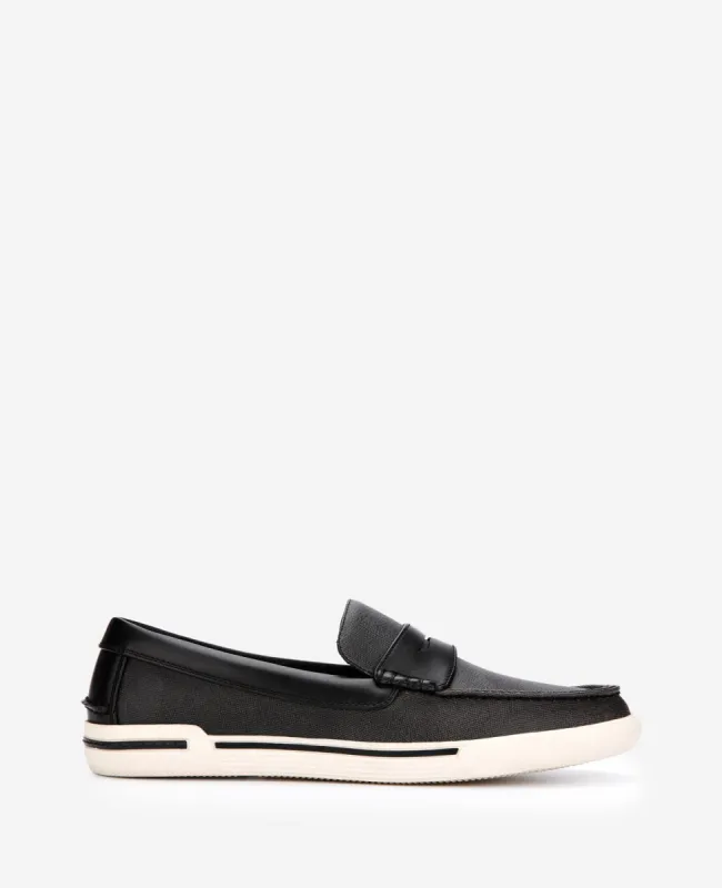 Un-Anchor Boat Shoe sold by Kenneth Cole