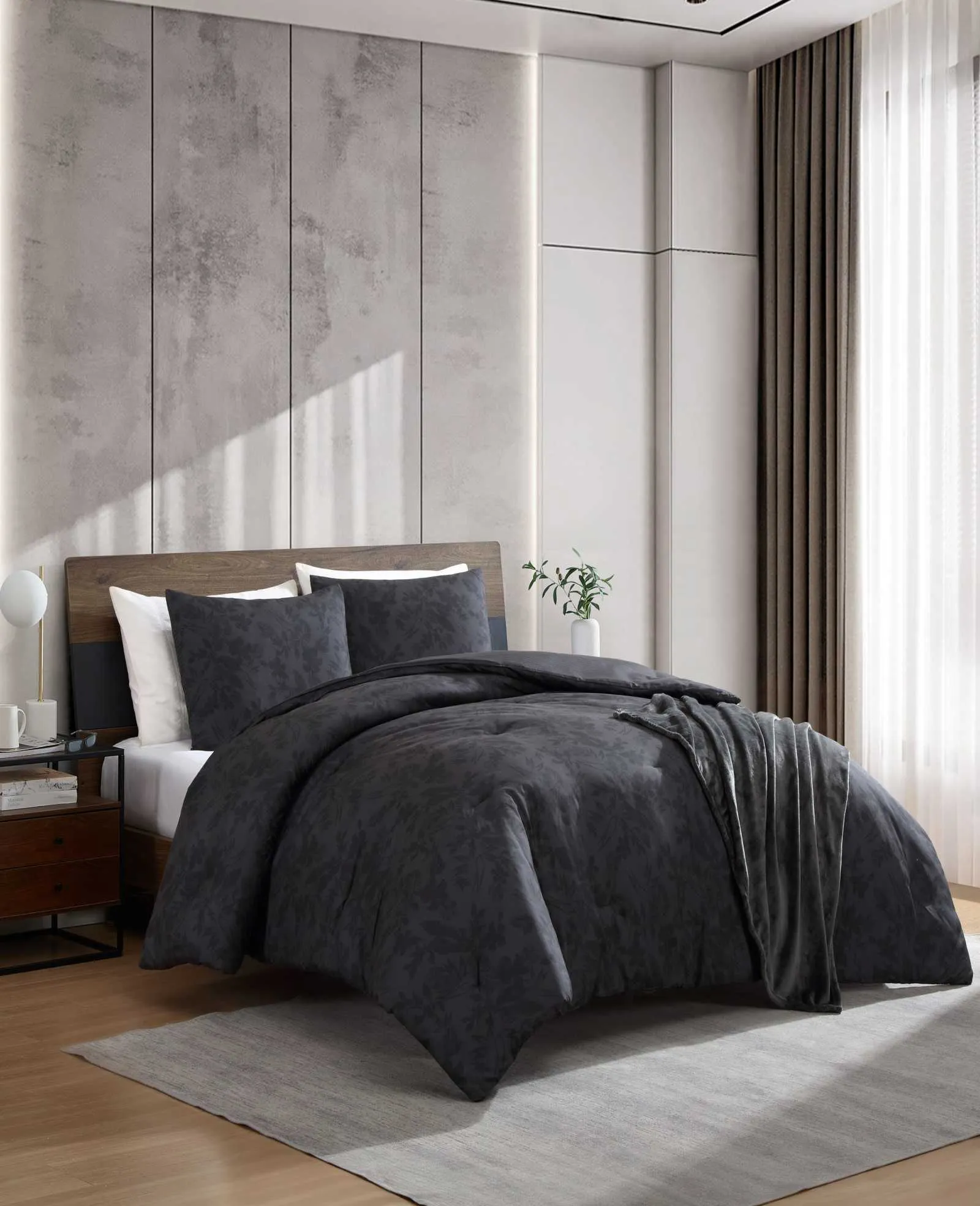 Silhouette Floral Comforter + Sham Set sold by Kenneth Cole product image thumbnail 4