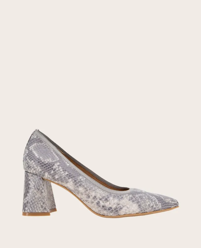 GENTLE SOULS - Dionne Snakeskin Leather Heel sold by Kenneth Cole