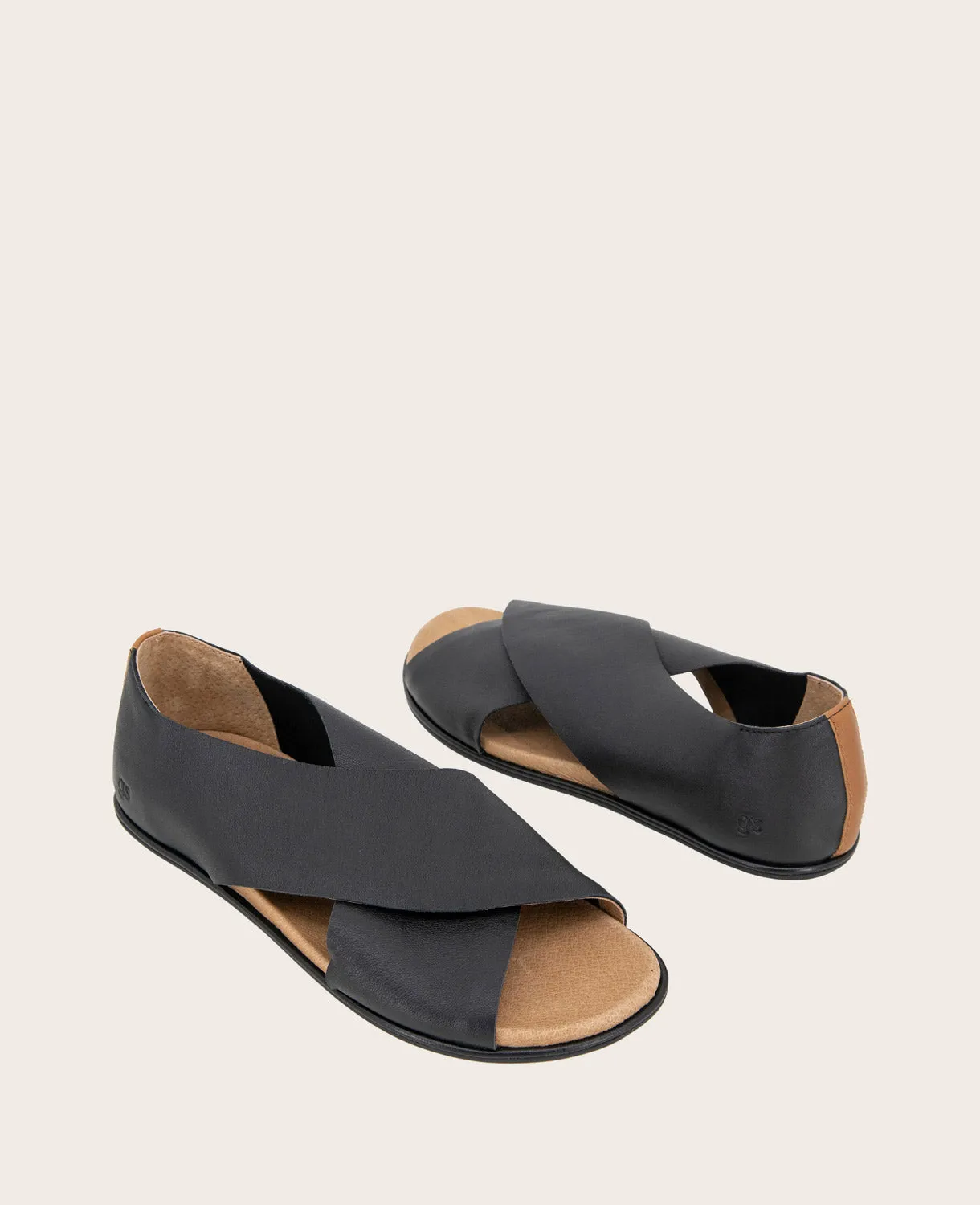 GENTLE SOULS - Laniey X-Band Leather Sandal sold by Kenneth Cole product image thumbnail 2