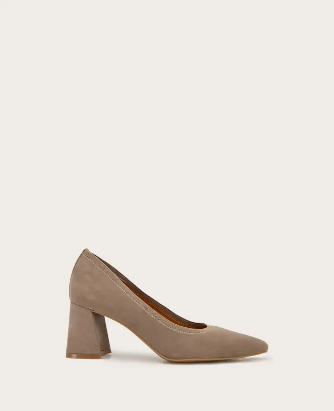 GENTLE SOULS - Dionne Suede Heel sold by Kenneth Cole