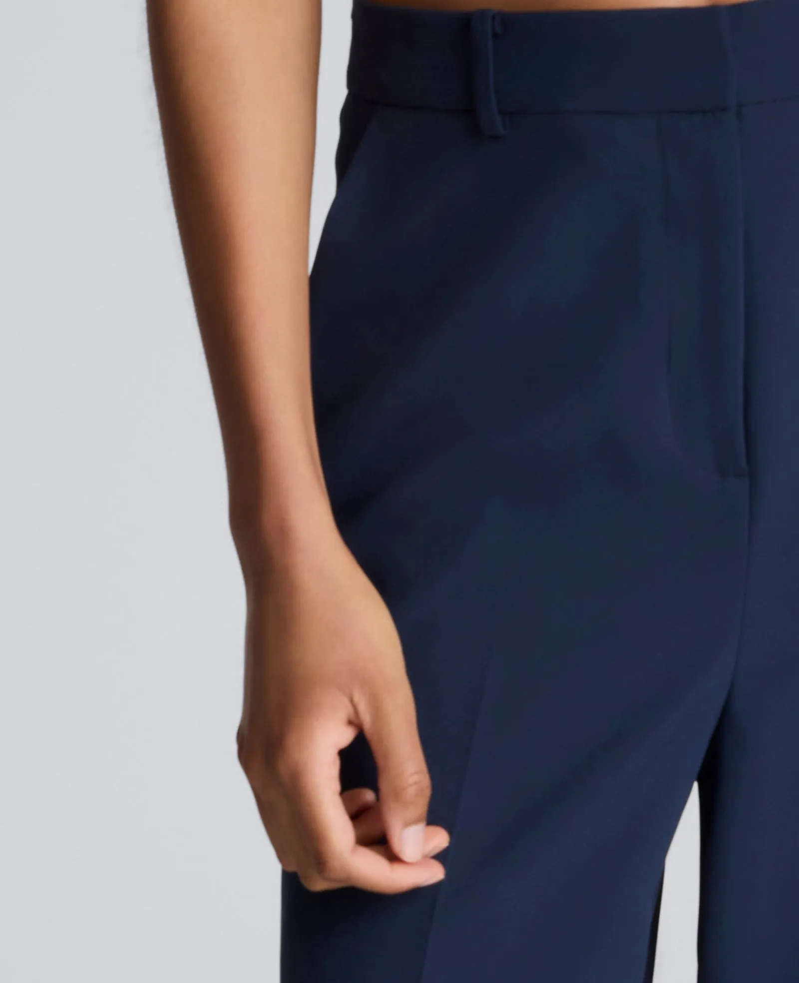 Luxe Twill Wide Leg Pant sold by Kenneth Cole product image thumbnail 5
