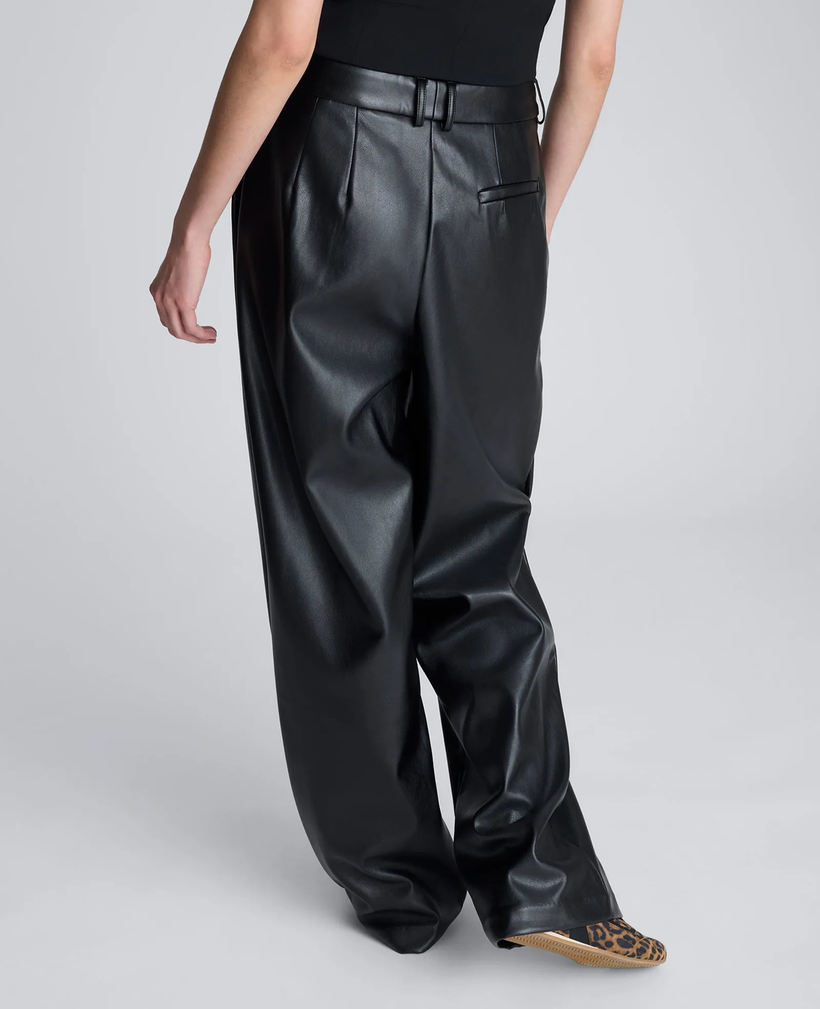 High Rise Fly Front Double Pleat Wide Leg Pant sold by Kenneth Cole product image thumbnail 3