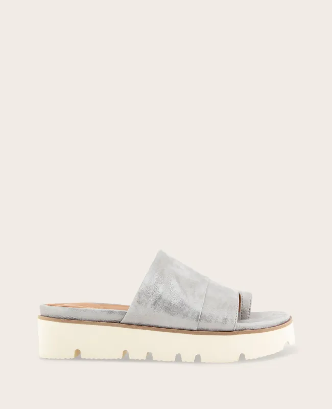 GENTLE SOULS - Lavern Metallic Lightweight Platform Slip-On sold by Kenneth Cole