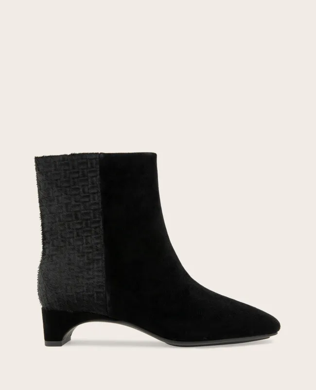 GENTLE SOULS - Nalston Suede Bootie made by Kenneth Cole