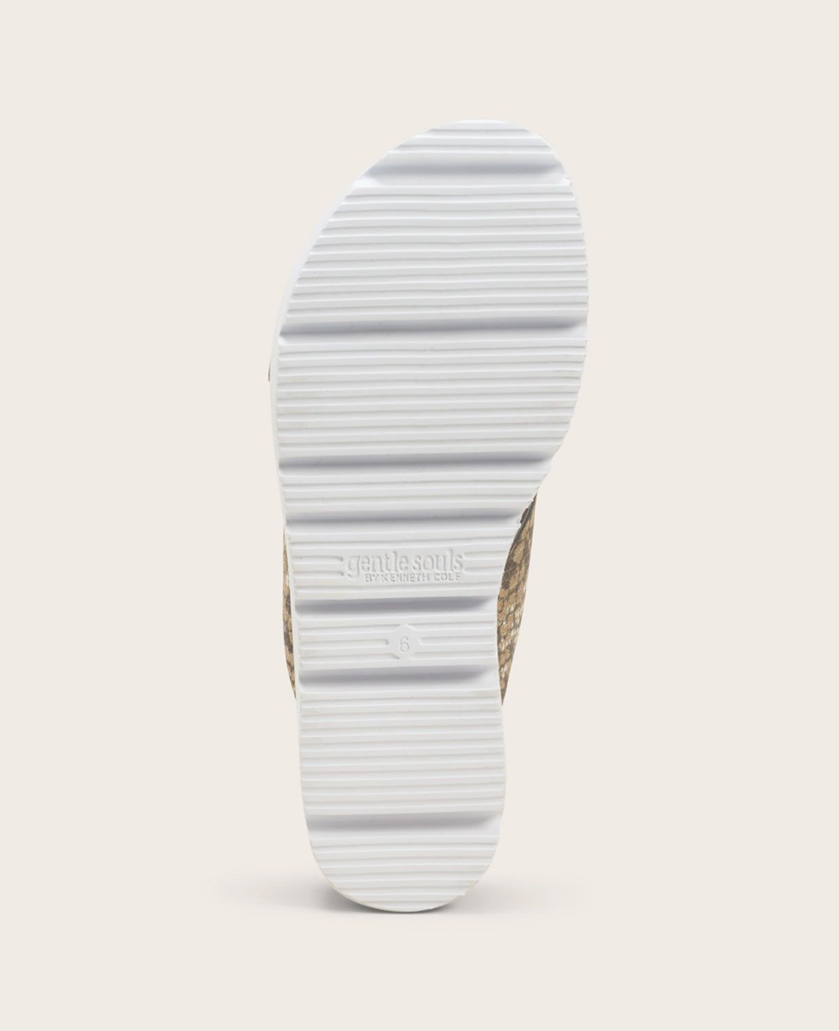 Lilly Leather Platform Sandal sold by Kenneth Cole product image thumbnail 5