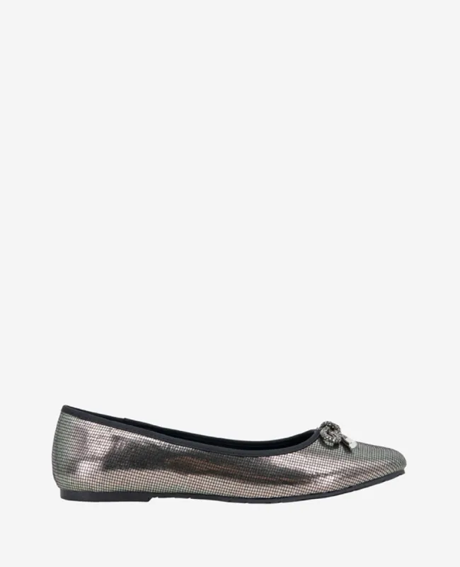 Elstree Ballet Flat sold by Kenneth Cole
