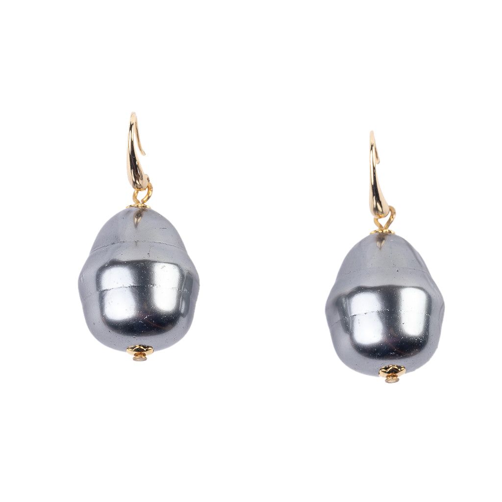 Grey Baroque Pearl Earring sold by Kenneth Jay Lane product image thumbnail 3