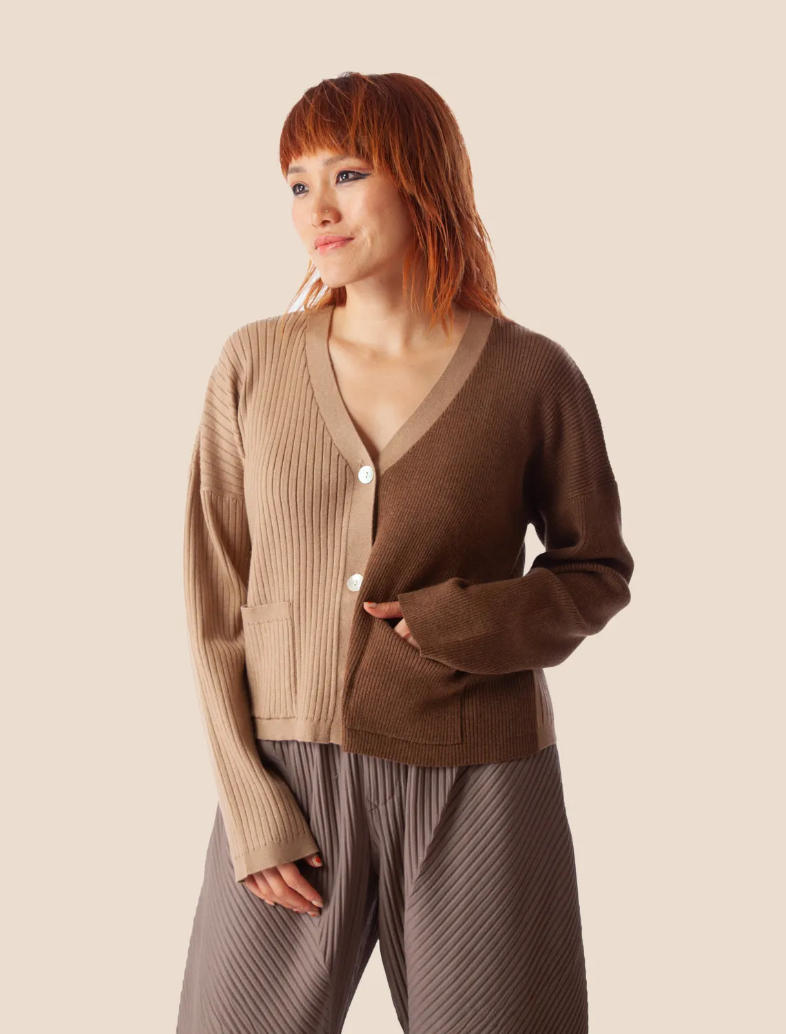 GITANA CARDI sold by Kerisma