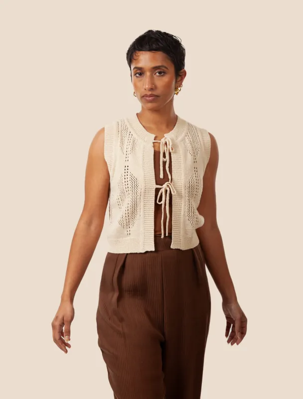 AIAI VEST made by Kerisma