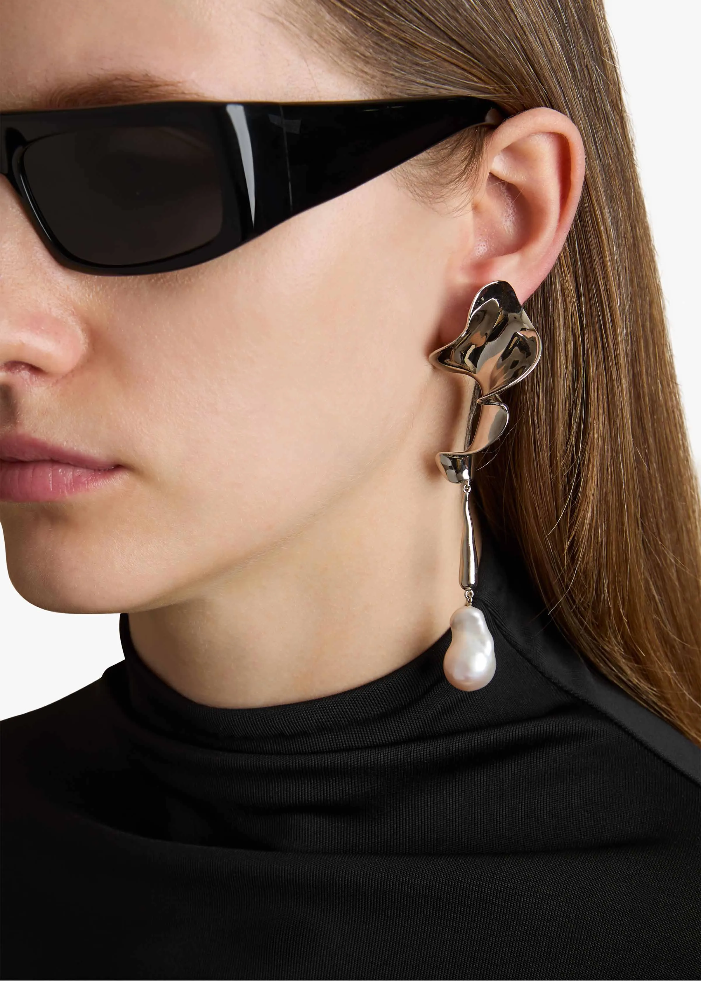 Tidal Earrings with Pearl in Silver sold by KHAITE product image thumbnail 3