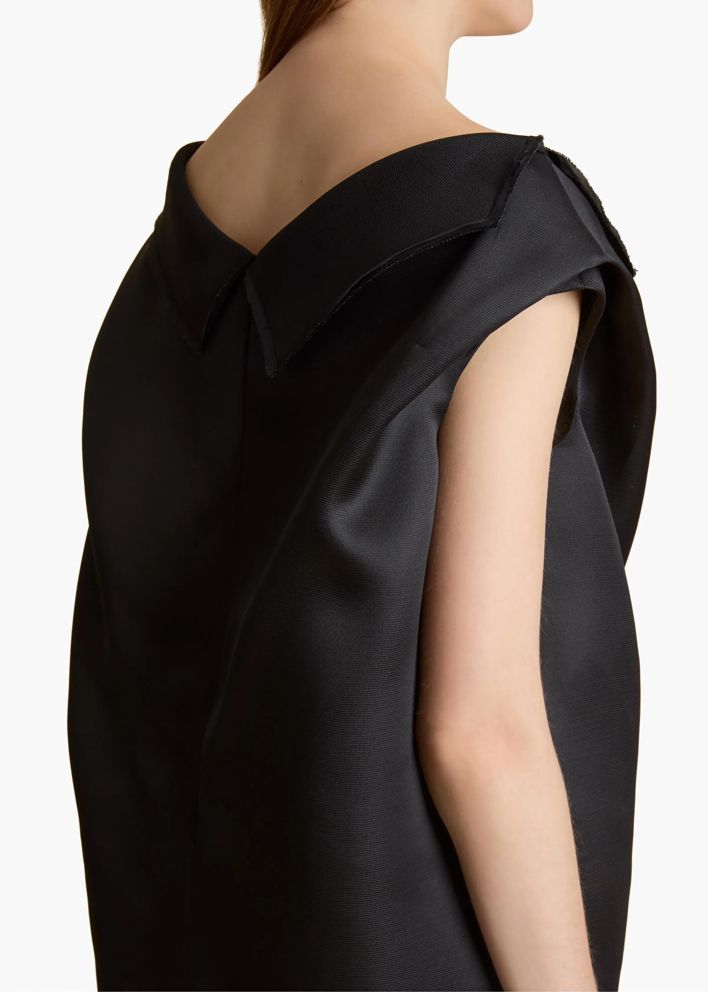 Selly Top in Black sold by KHAITE product image thumbnail 5