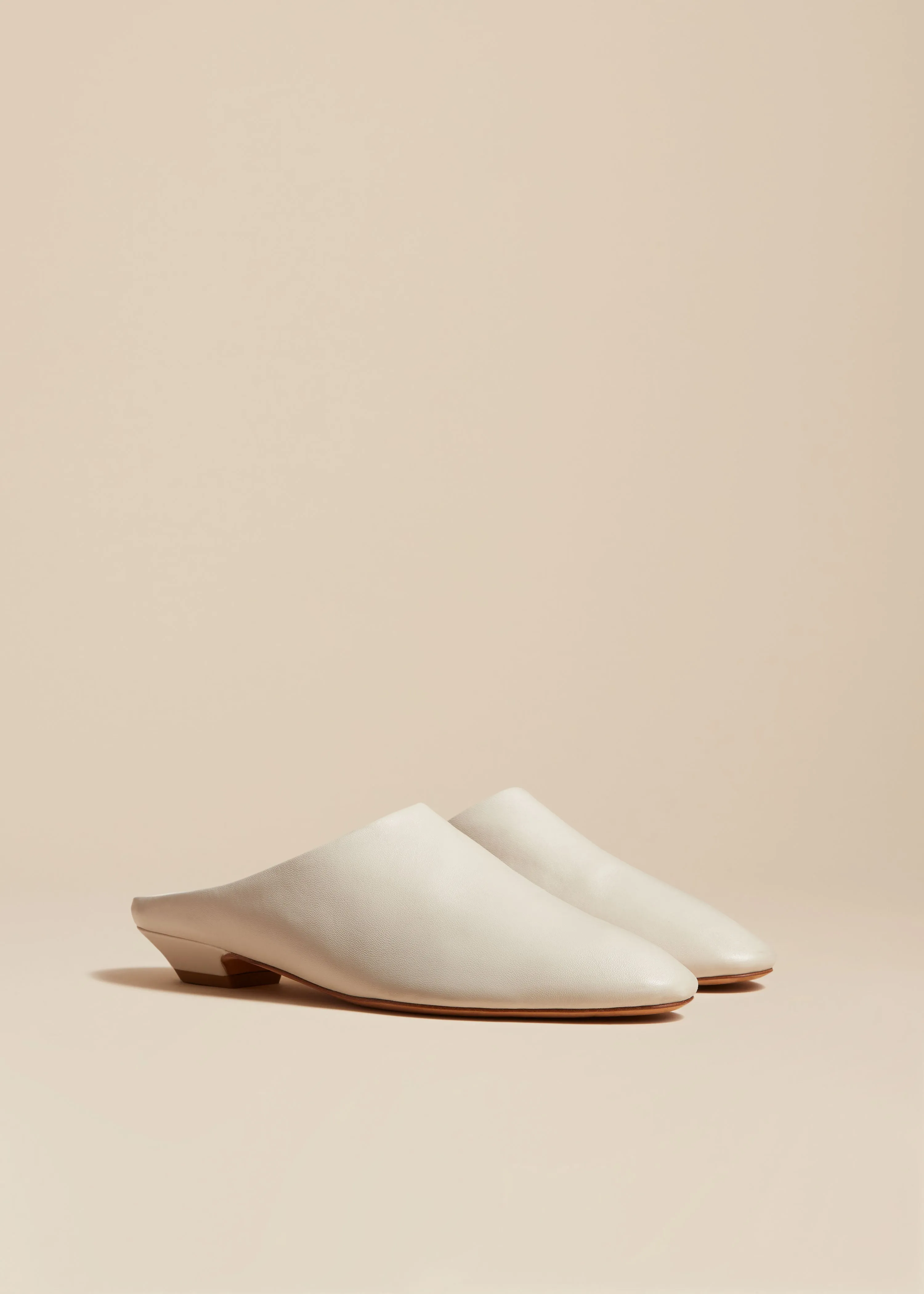 The Otto Mule in Off-White Leather sold by KHAITE product image thumbnail 2