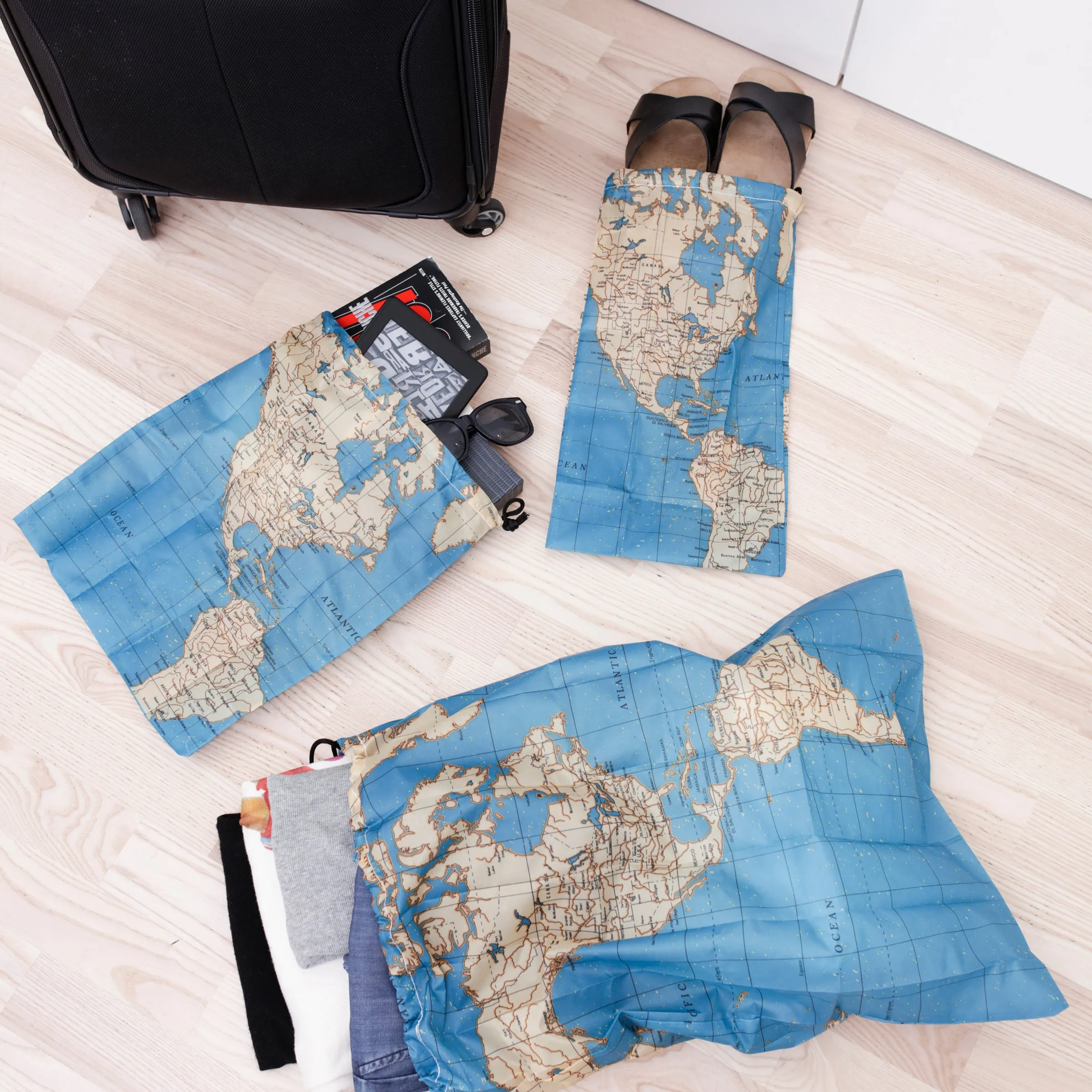Around The World Travel Bag Set sold by Kikkerland product image thumbnail 2