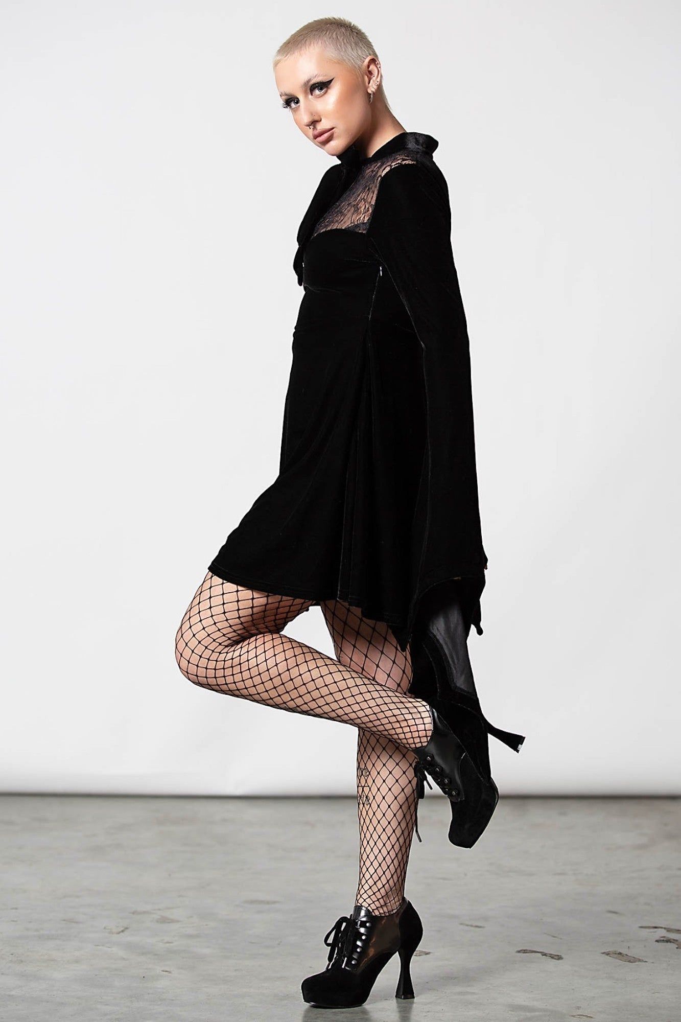 Grimina Velvet Sorcery Dress Resurrect sold by Killstar product image thumbnail 5