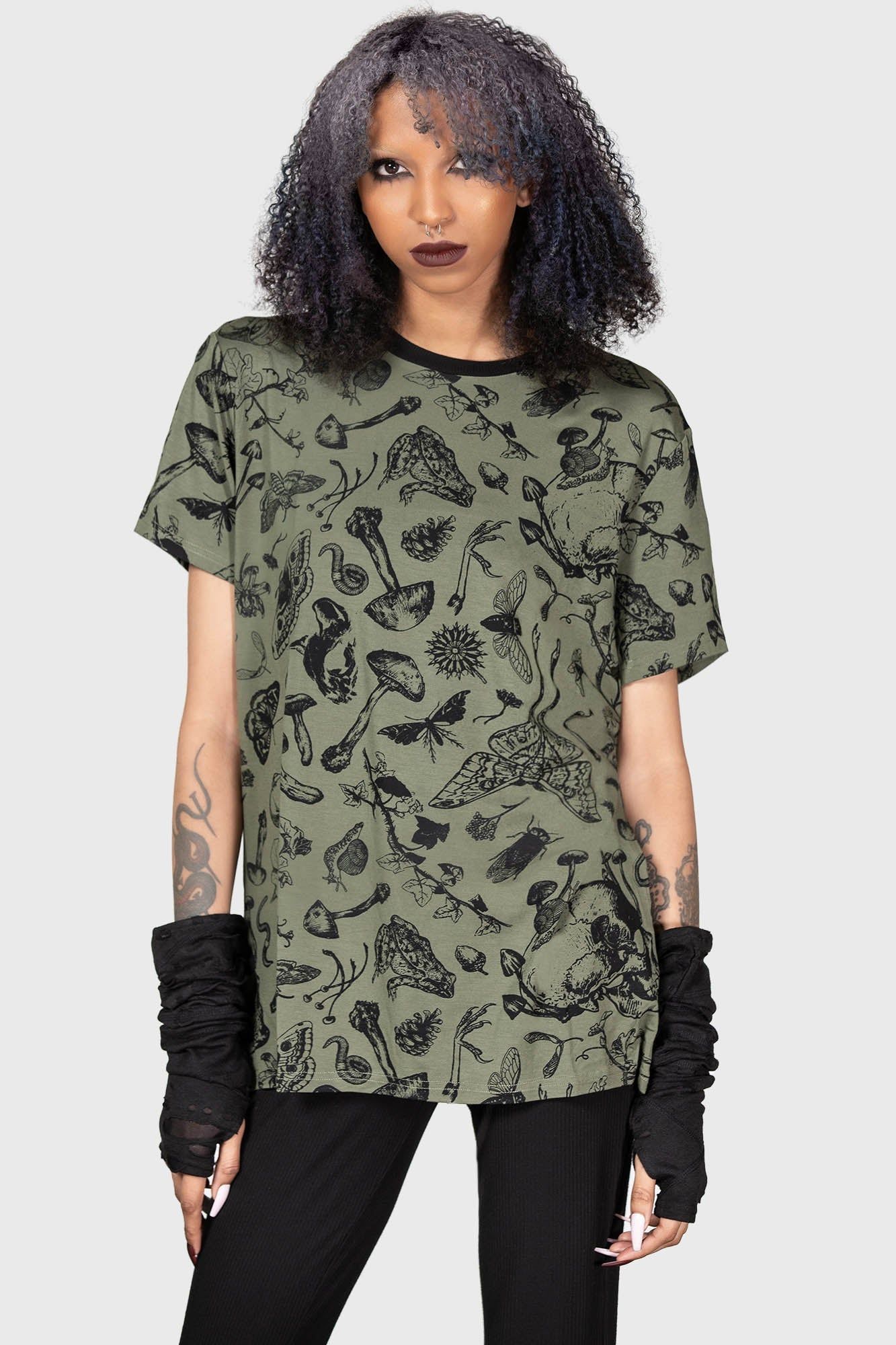 Mantodea T-Shirt sold by Killstar product image thumbnail 5