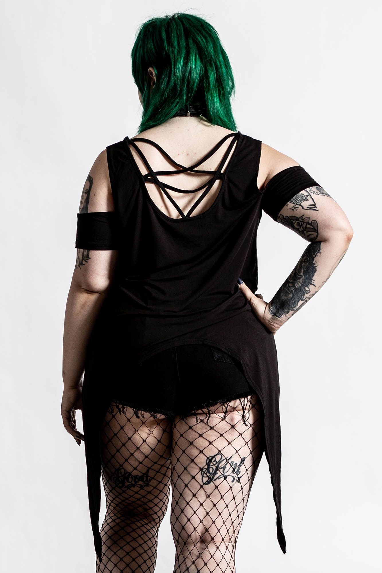 Cursed Penta Top Resurrect sold by Killstar product image thumbnail 2