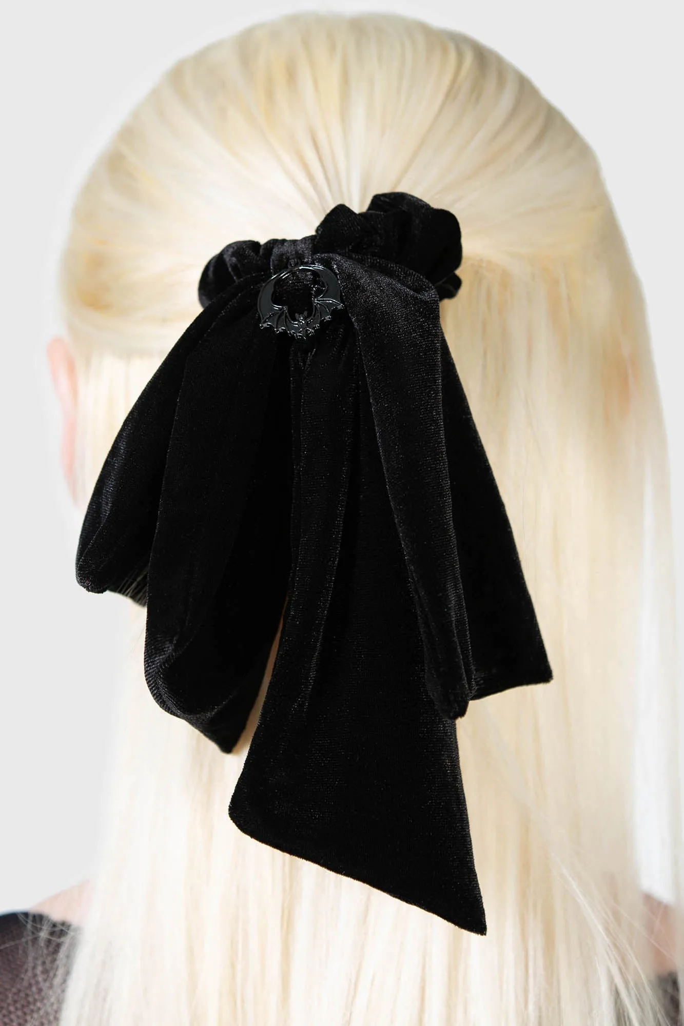 Tabinka Hair Bow sold by Killstar product image thumbnail 3