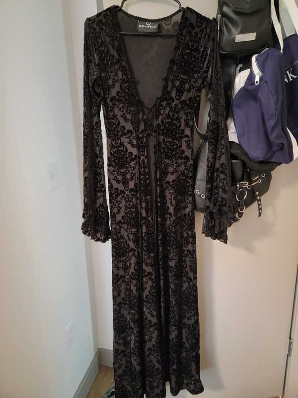 Inferno Velvet Duster Resurrect sold by Killstar product image thumbnail 6