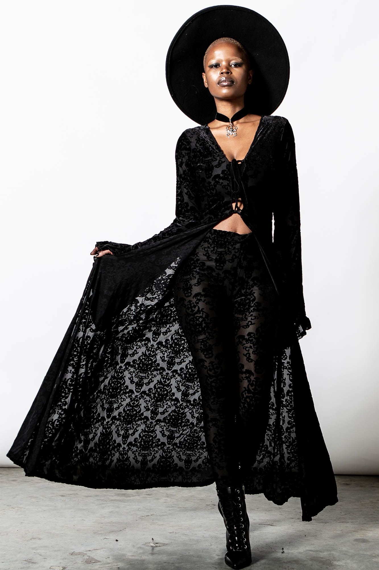 Inferno Velvet Duster Resurrect sold by Killstar product image thumbnail 3