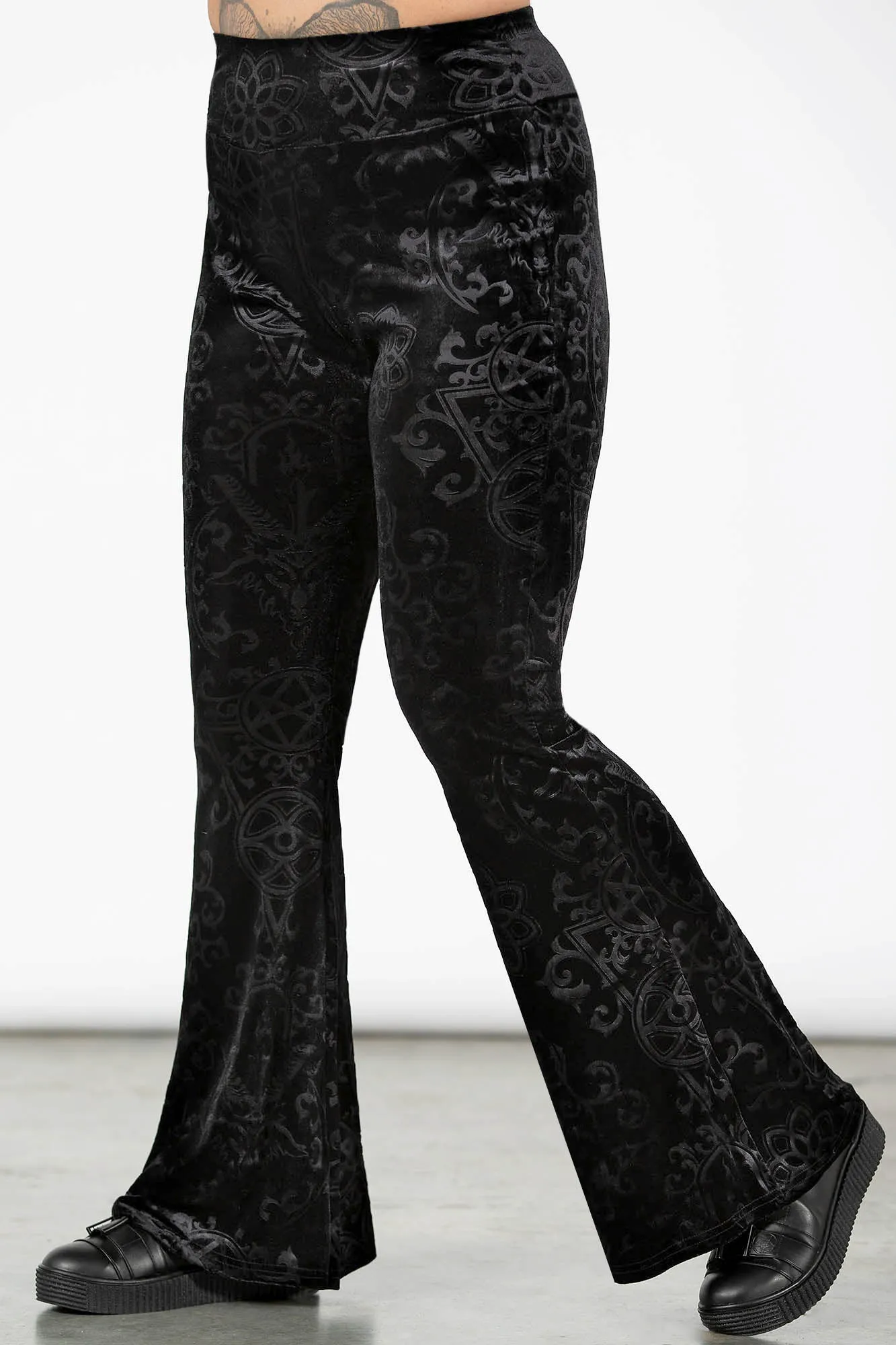 Chill Daze Yoga Pants sold by Killstar product image thumbnail 2