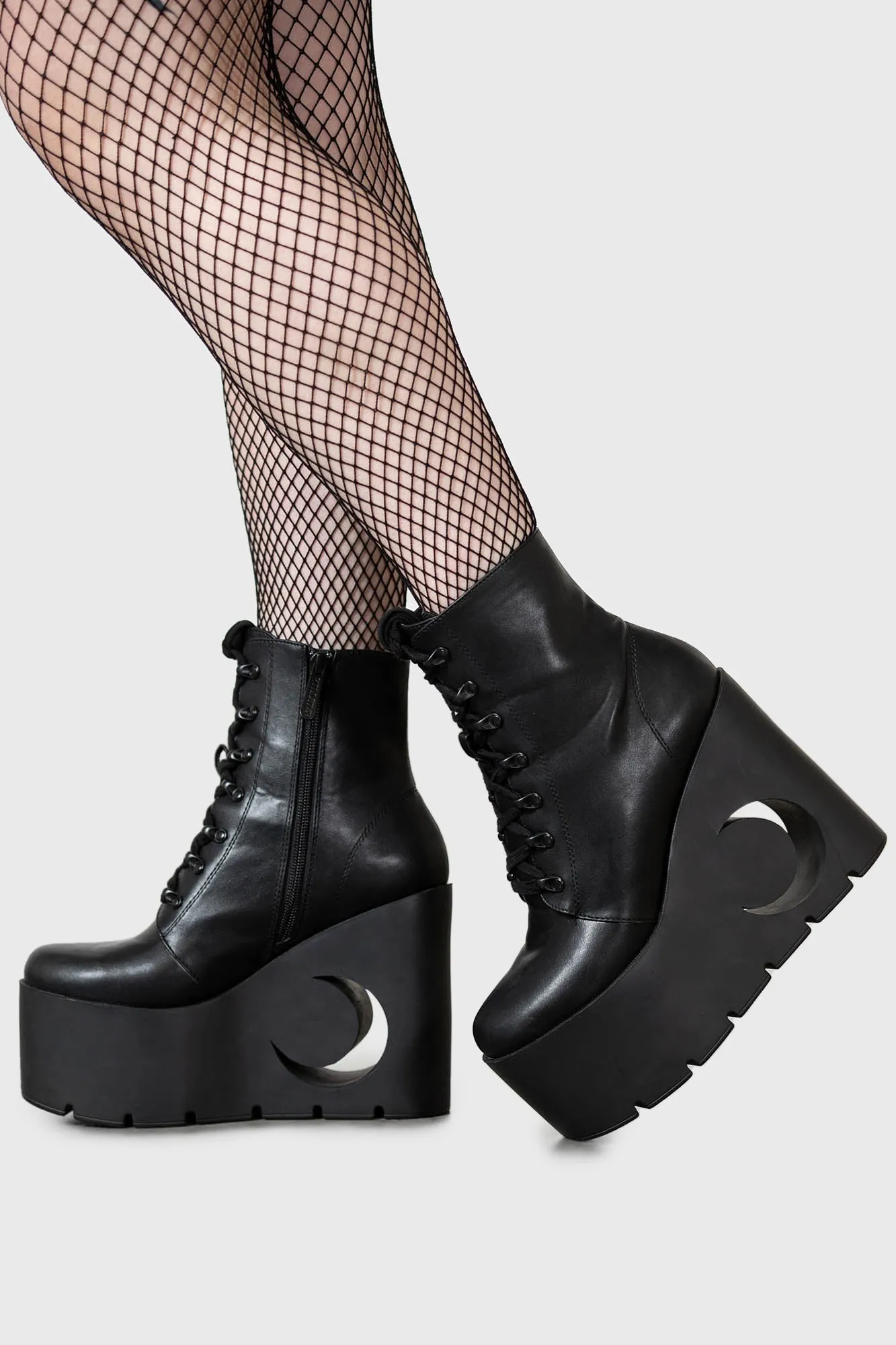 Crescent Boots - Resurrect sold by Killstar product image thumbnail 2