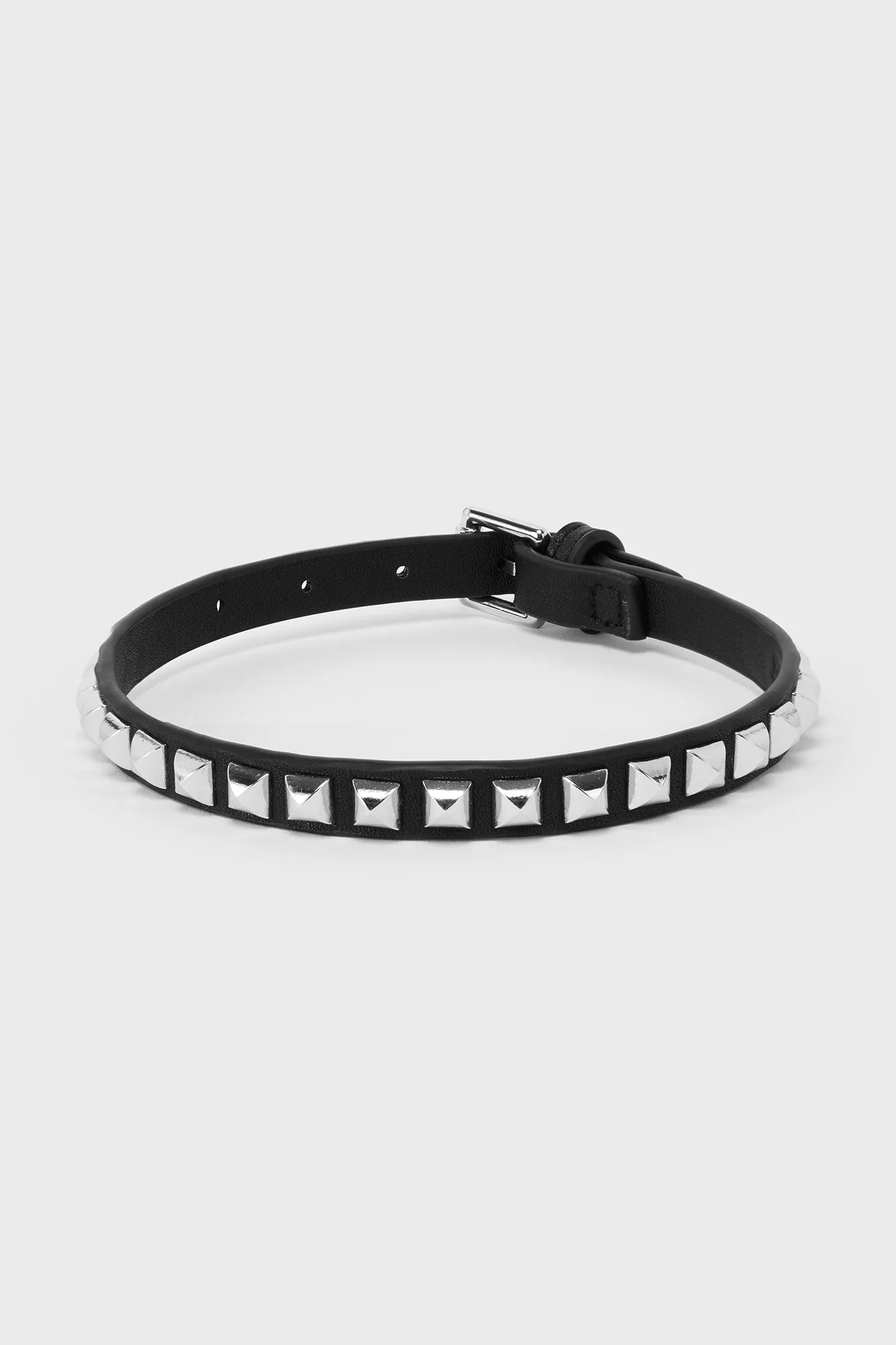 Sorcerous Choker sold by Killstar