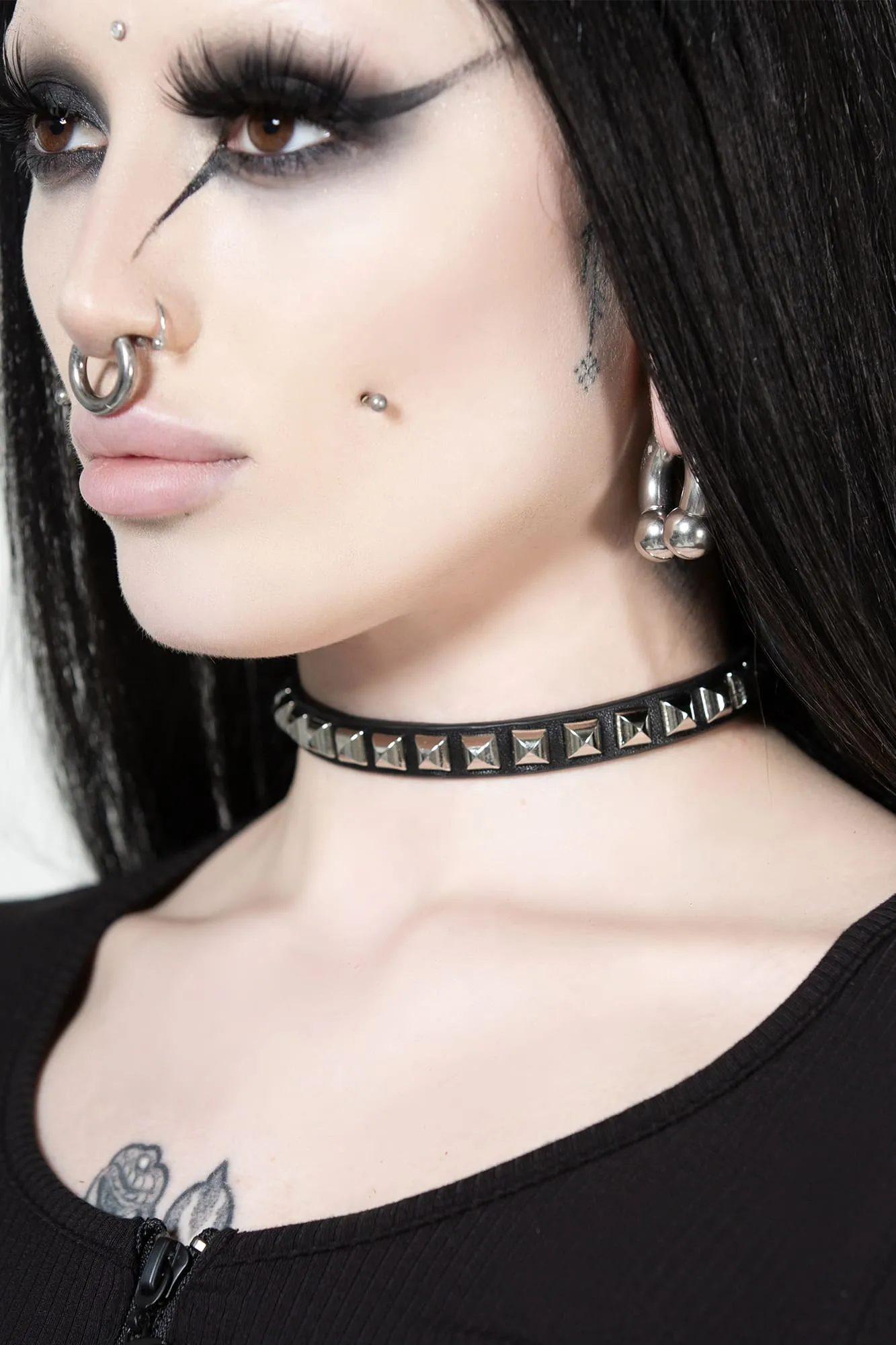 Sorcerous Choker sold by Killstar product image thumbnail 2