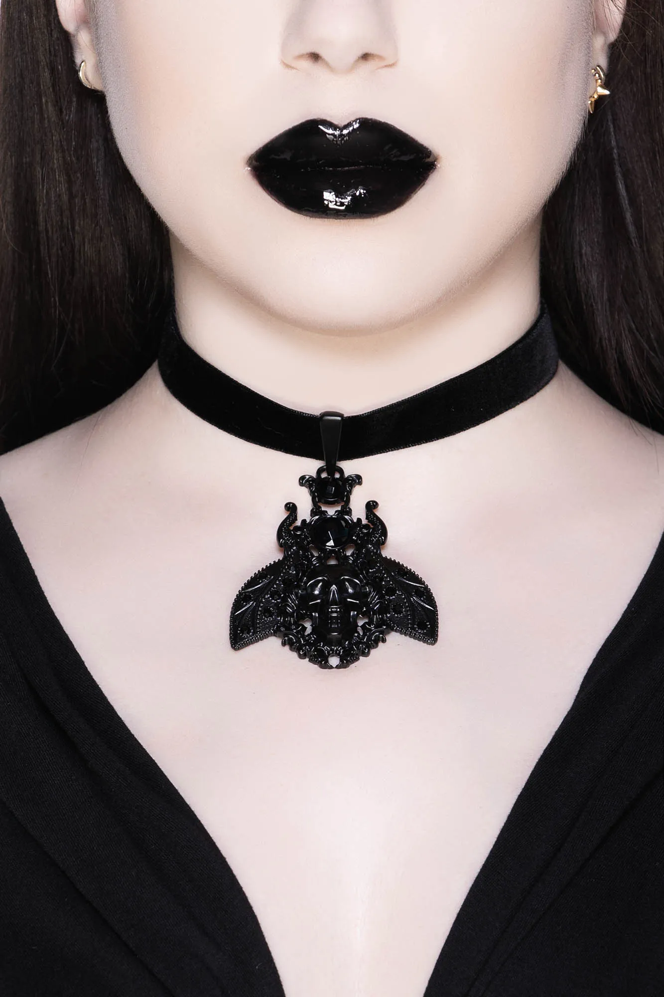 Bee Unique Choker - Resurrect sold by Killstar