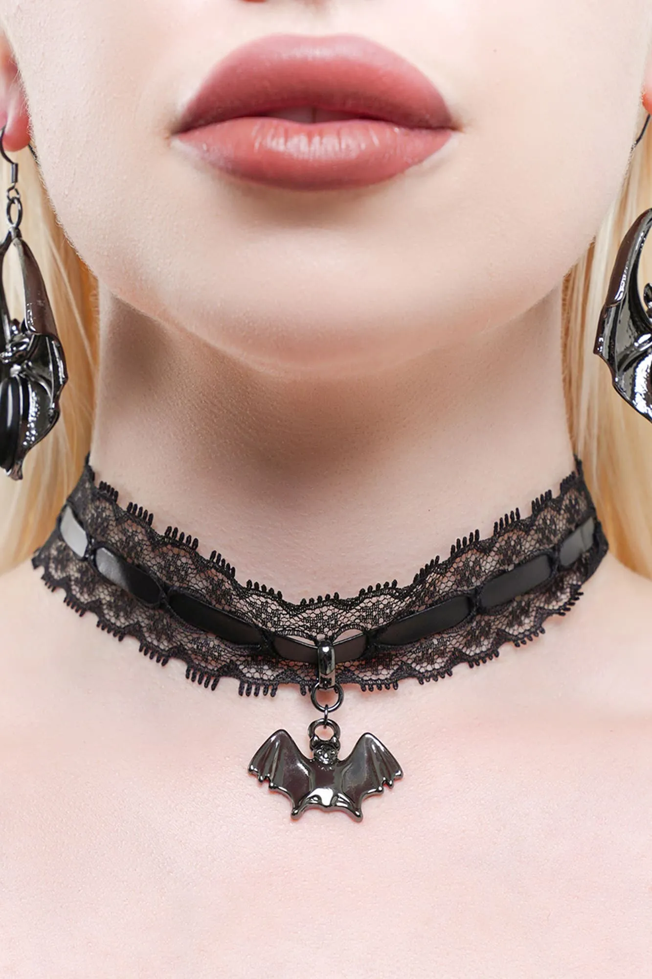 Mourning Maiden Choker sold by Killstar product image thumbnail 2