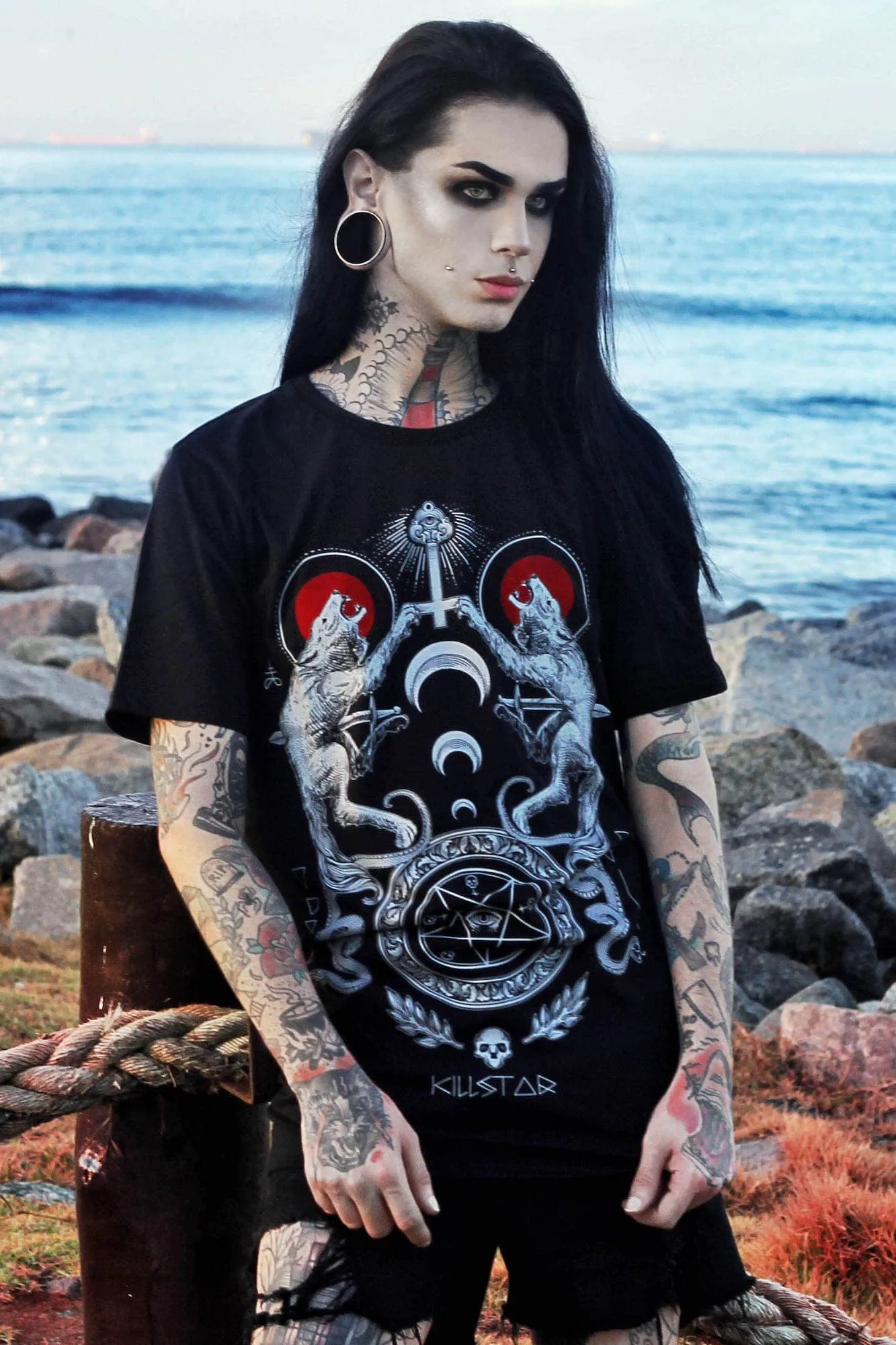Varg T-Shirt - Resurrect sold by Killstar product image thumbnail 2