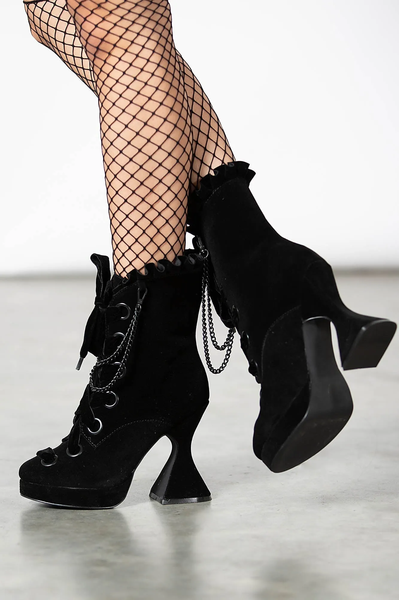 Deadly Twin Boots - Resurrect sold by Killstar
