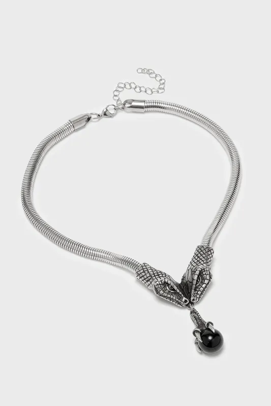 Midnight Venom  Necklace made by Killstar