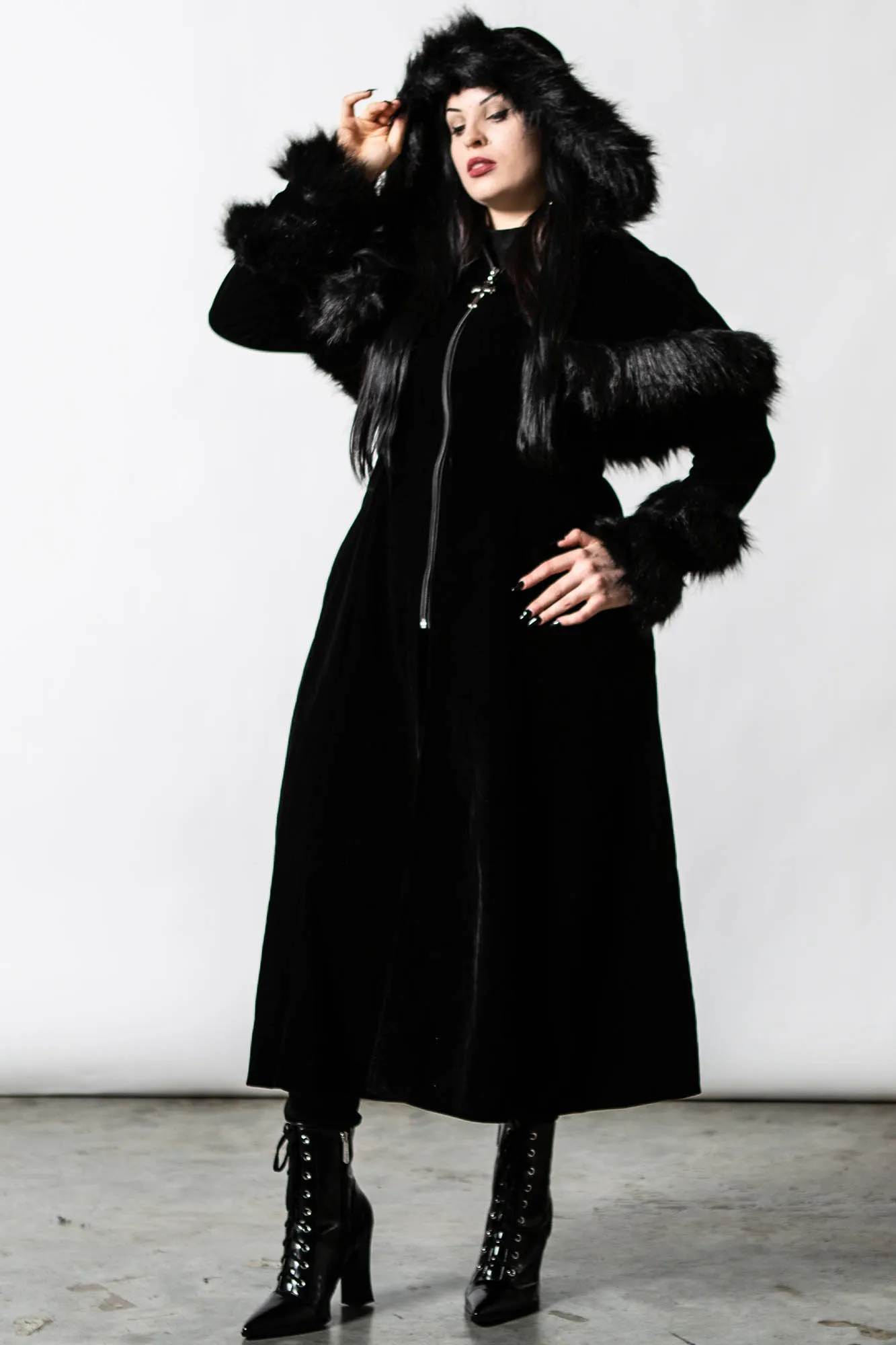 Ravens Caped Coat - Resurrect sold by Killstar product image thumbnail 2