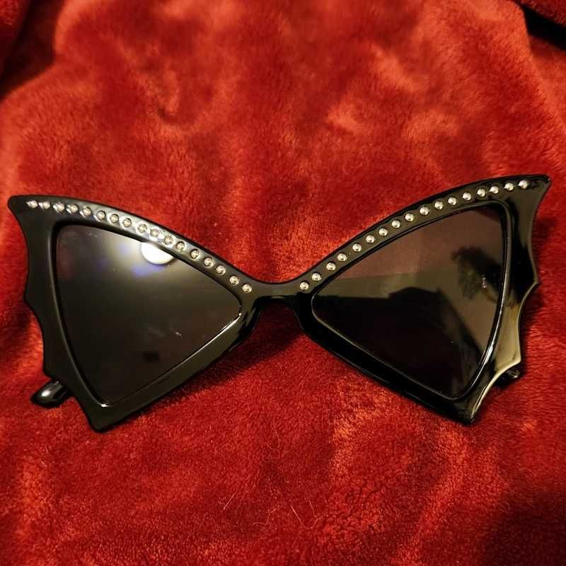 Bat Crazy Sunglasses Resurrect sold by Killstar product image thumbnail 4