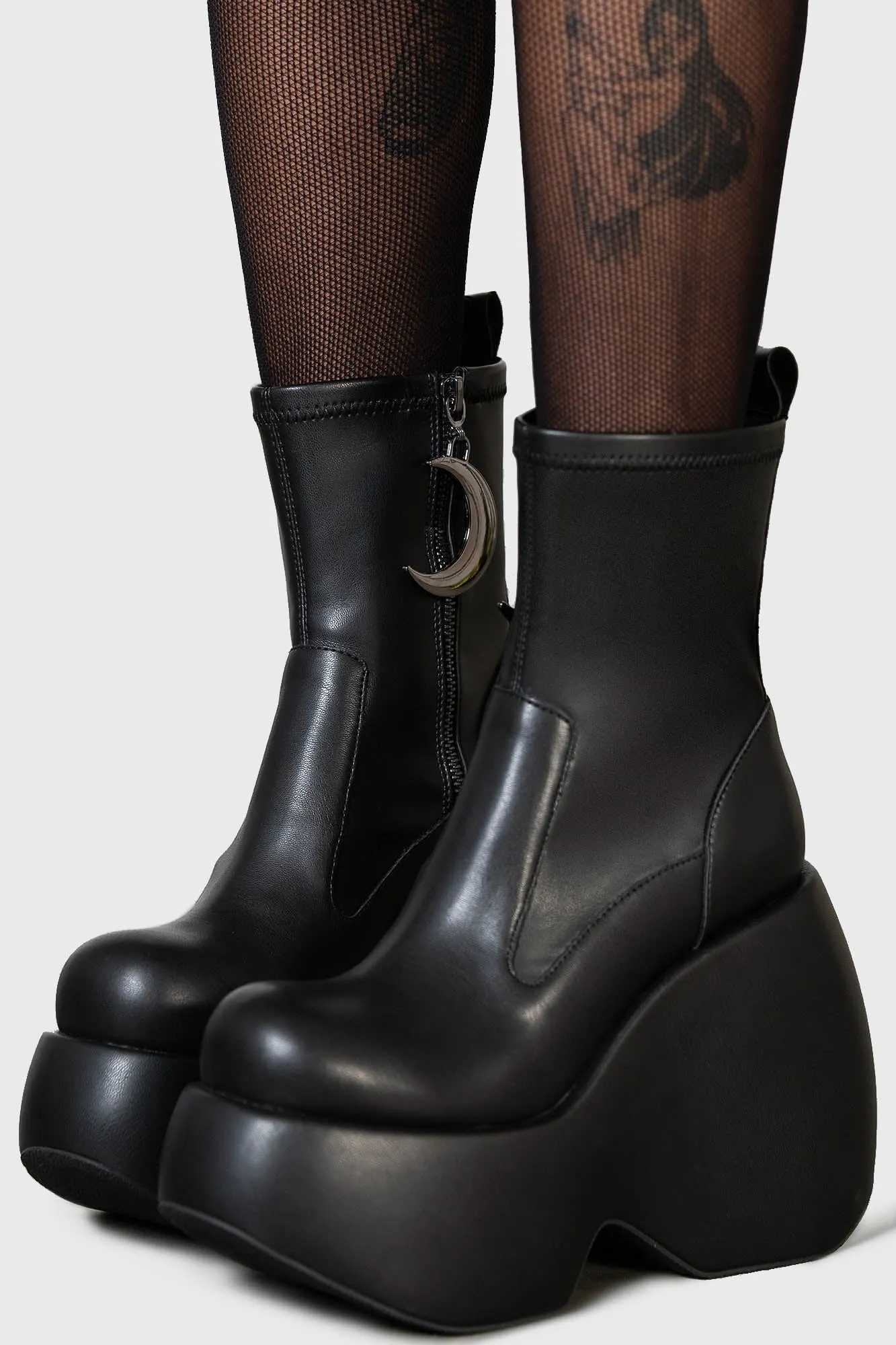 Ruins And Remains Boots sold by Killstar product image thumbnail 2