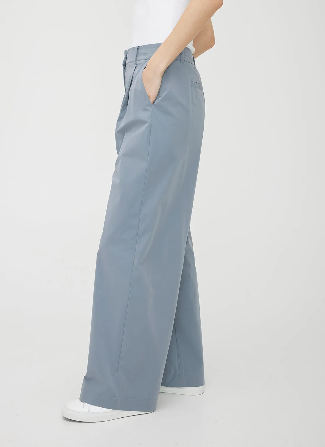 Chloe High Waisted Pleated Trousers sold by Kit and Ace product image thumbnail 5
