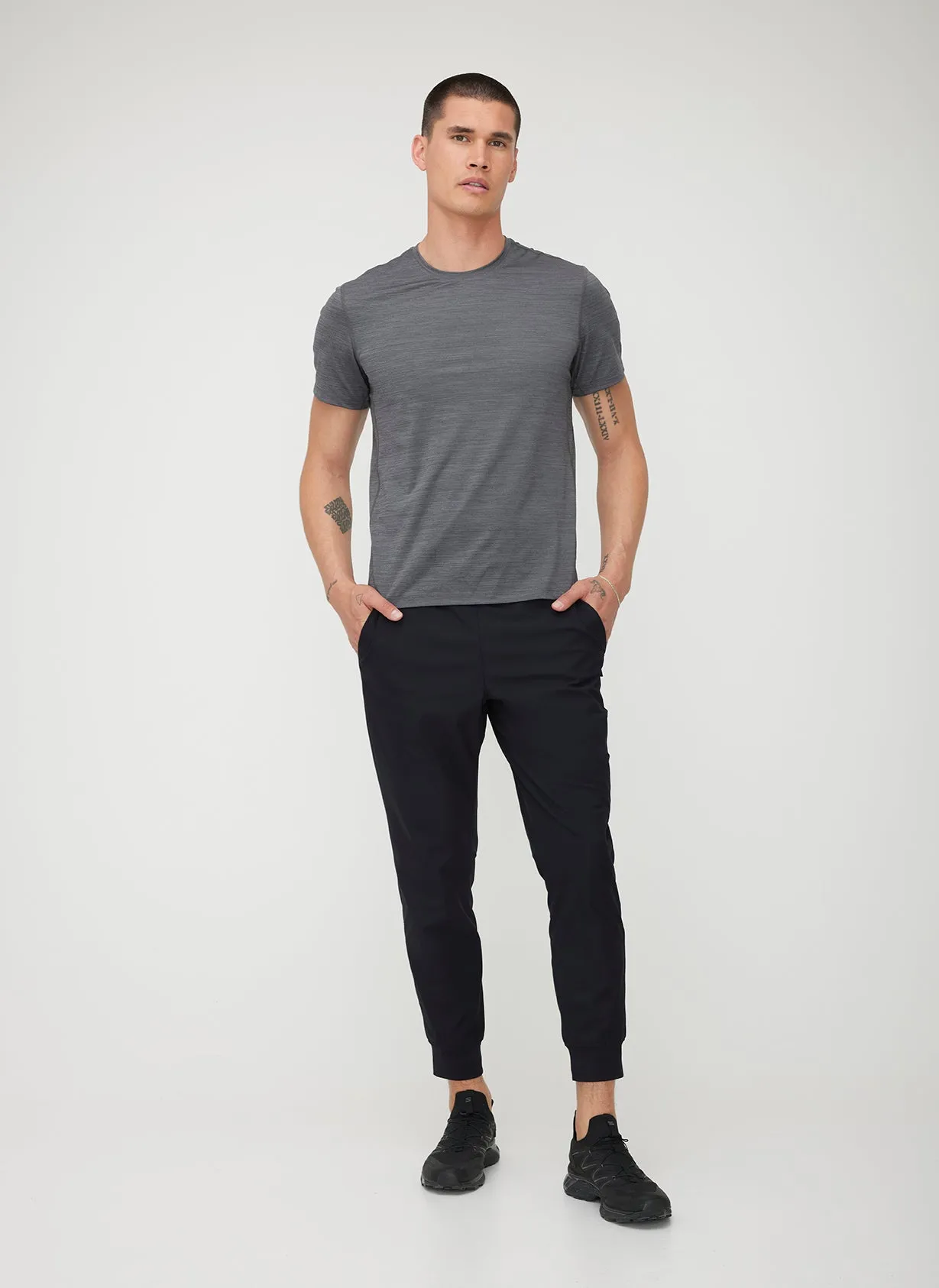 Seamless Tech Tee sold by Kit and Ace product image thumbnail 3