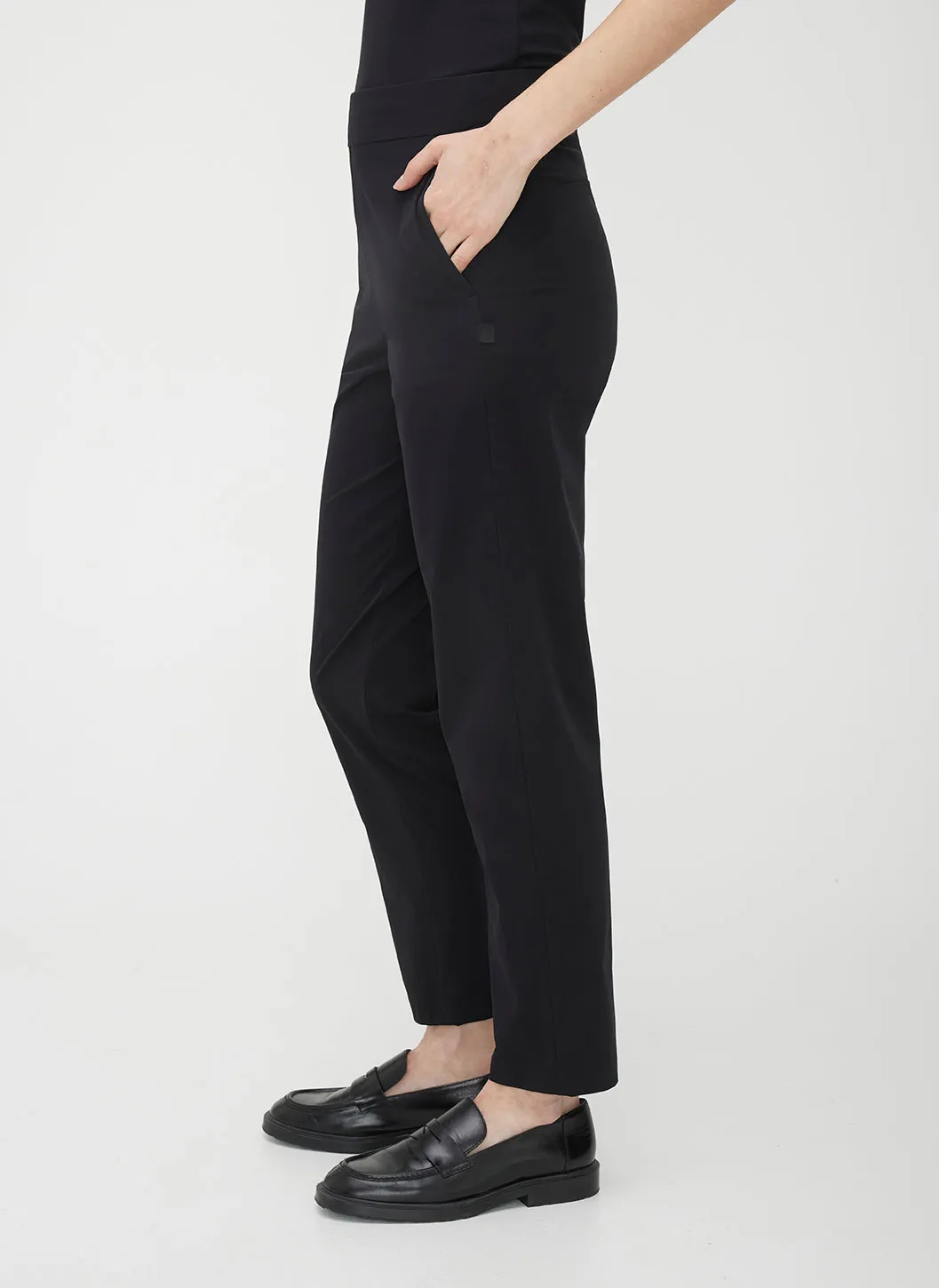 Chloe Everyday Pants sold by Kit and Ace product image thumbnail 4