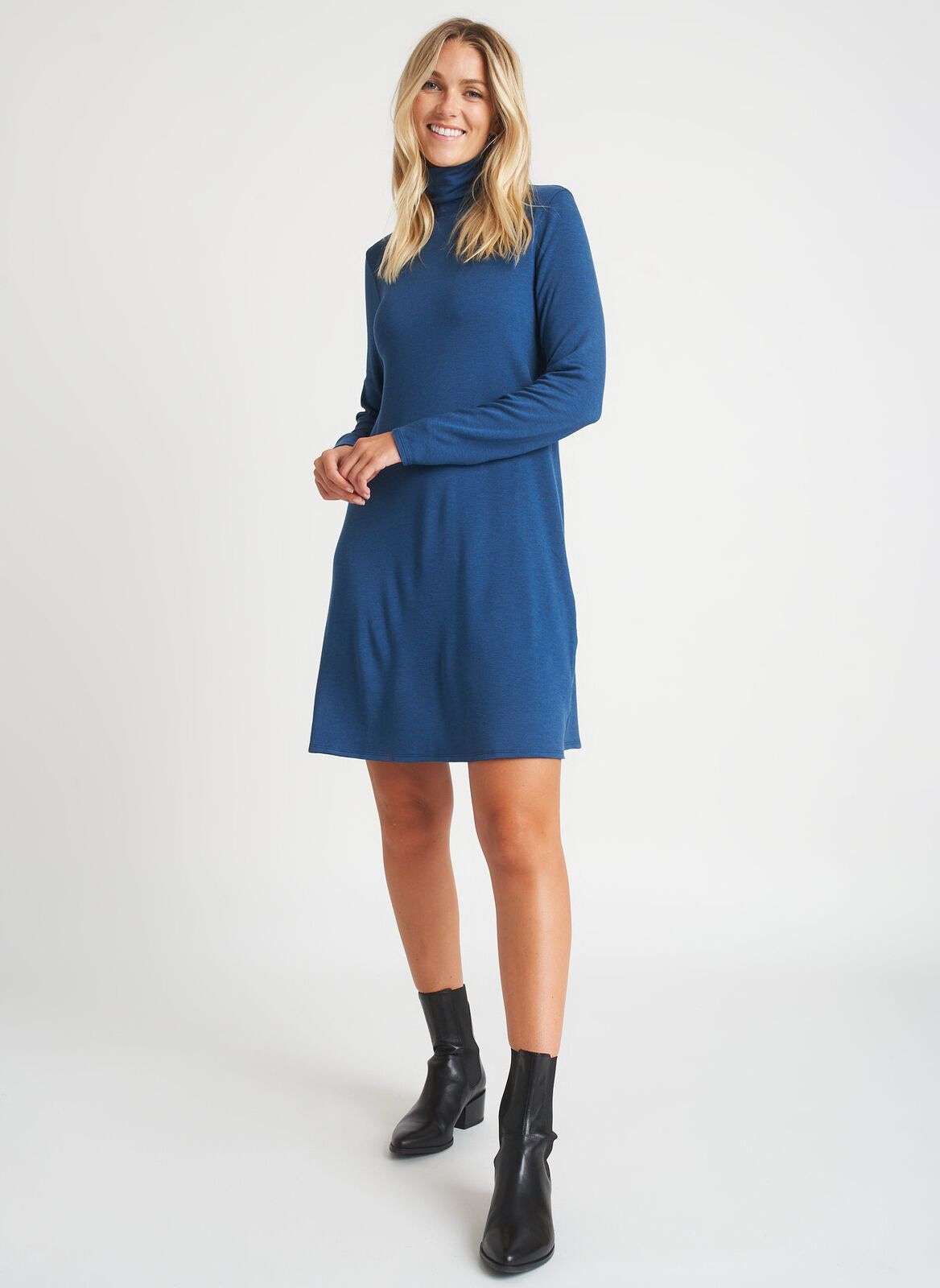 Upgrade Brushed Dress sold by Kit and Ace product image thumbnail 9