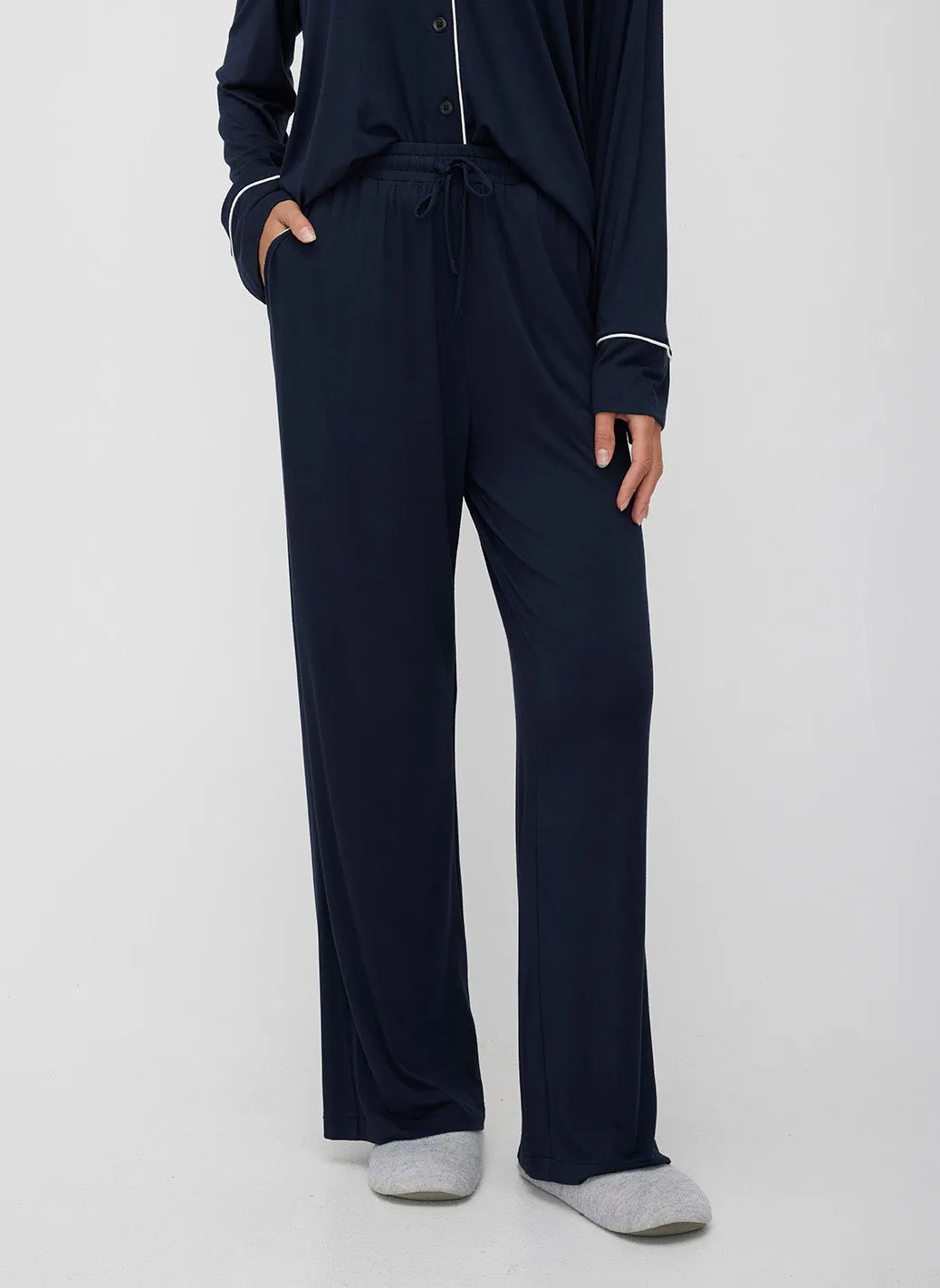 Fireside Ecocosy Lounge Set sold by Kit and Ace product image thumbnail 4