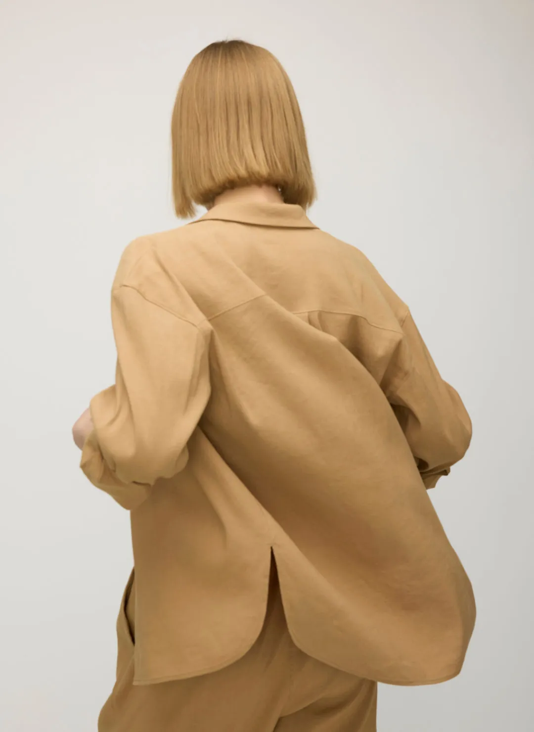 Marbella Linen Boyfriend Shirt sold by Kit and Ace product image thumbnail 5