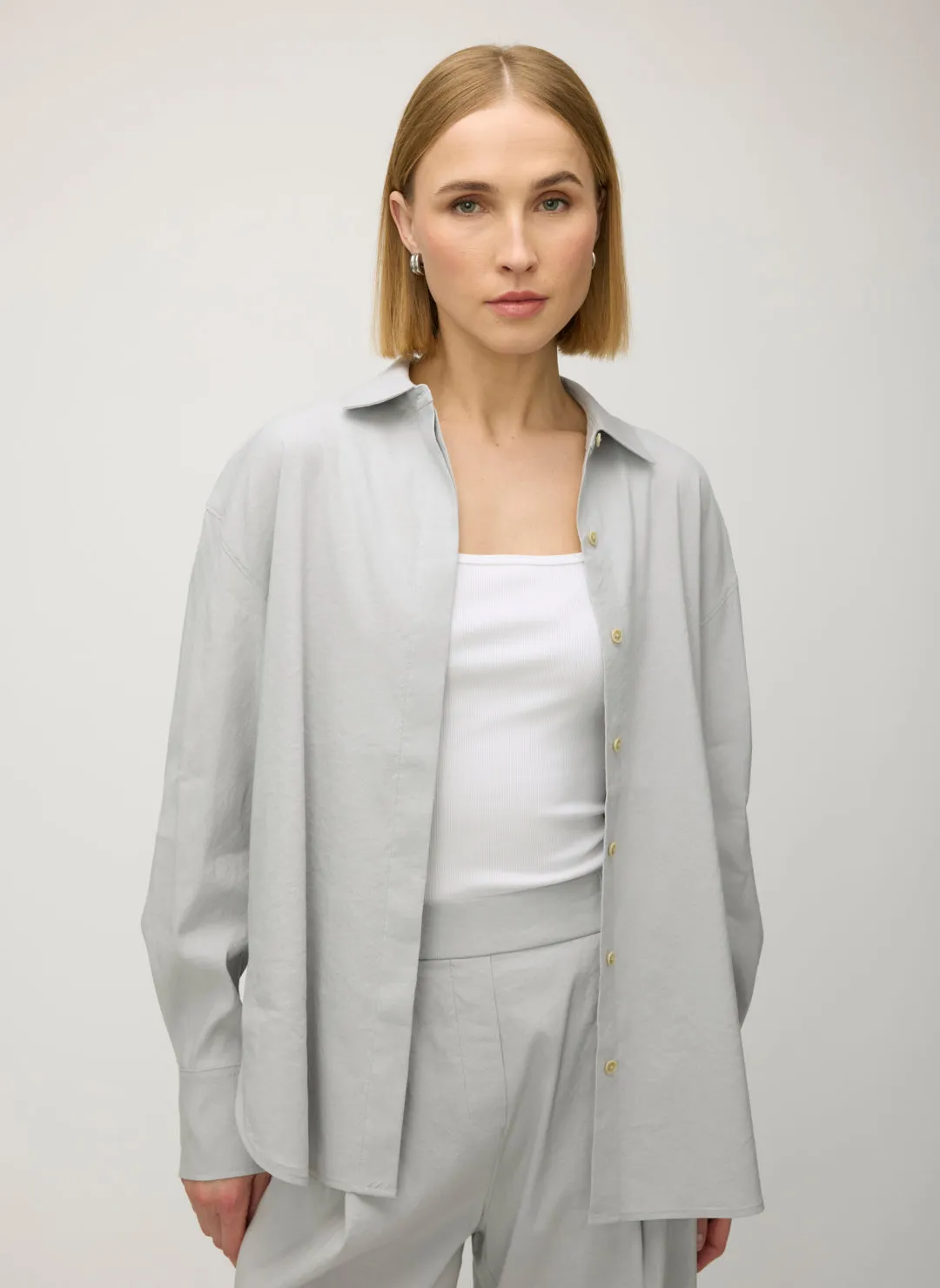 Marbella Linen Boyfriend Shirt sold by Kit and Ace product image thumbnail 5