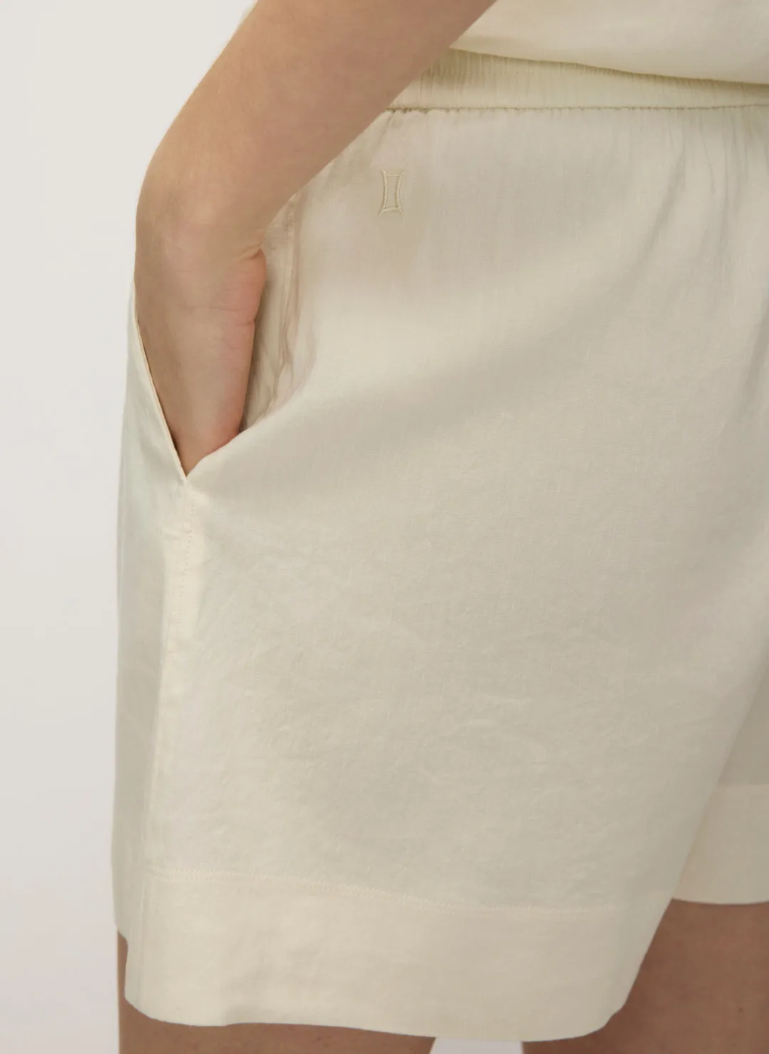 Lyon Linen Shorts sold by Kit and Ace product image thumbnail 5