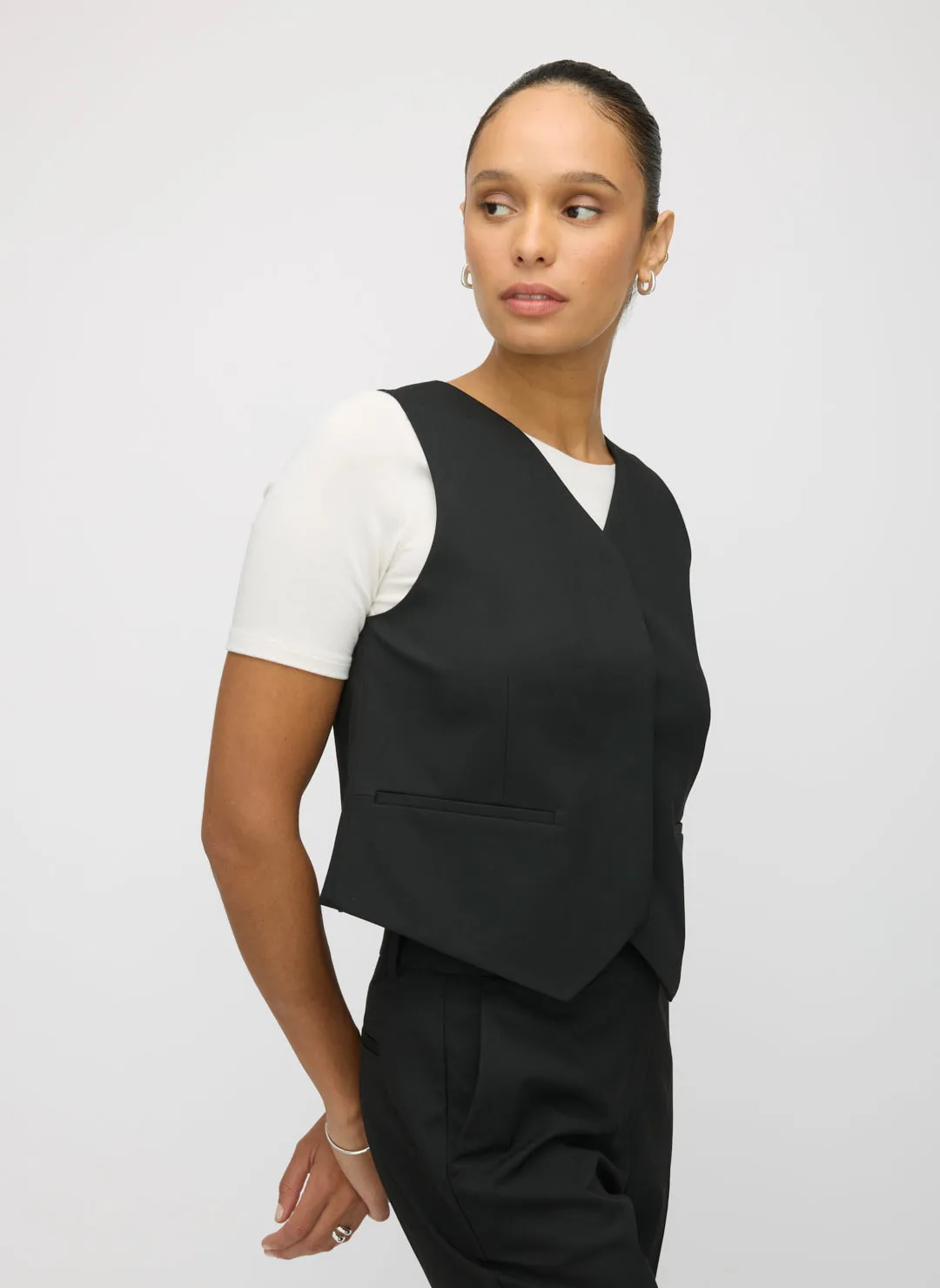 Seymour Vest sold by Kit and Ace product image thumbnail 2