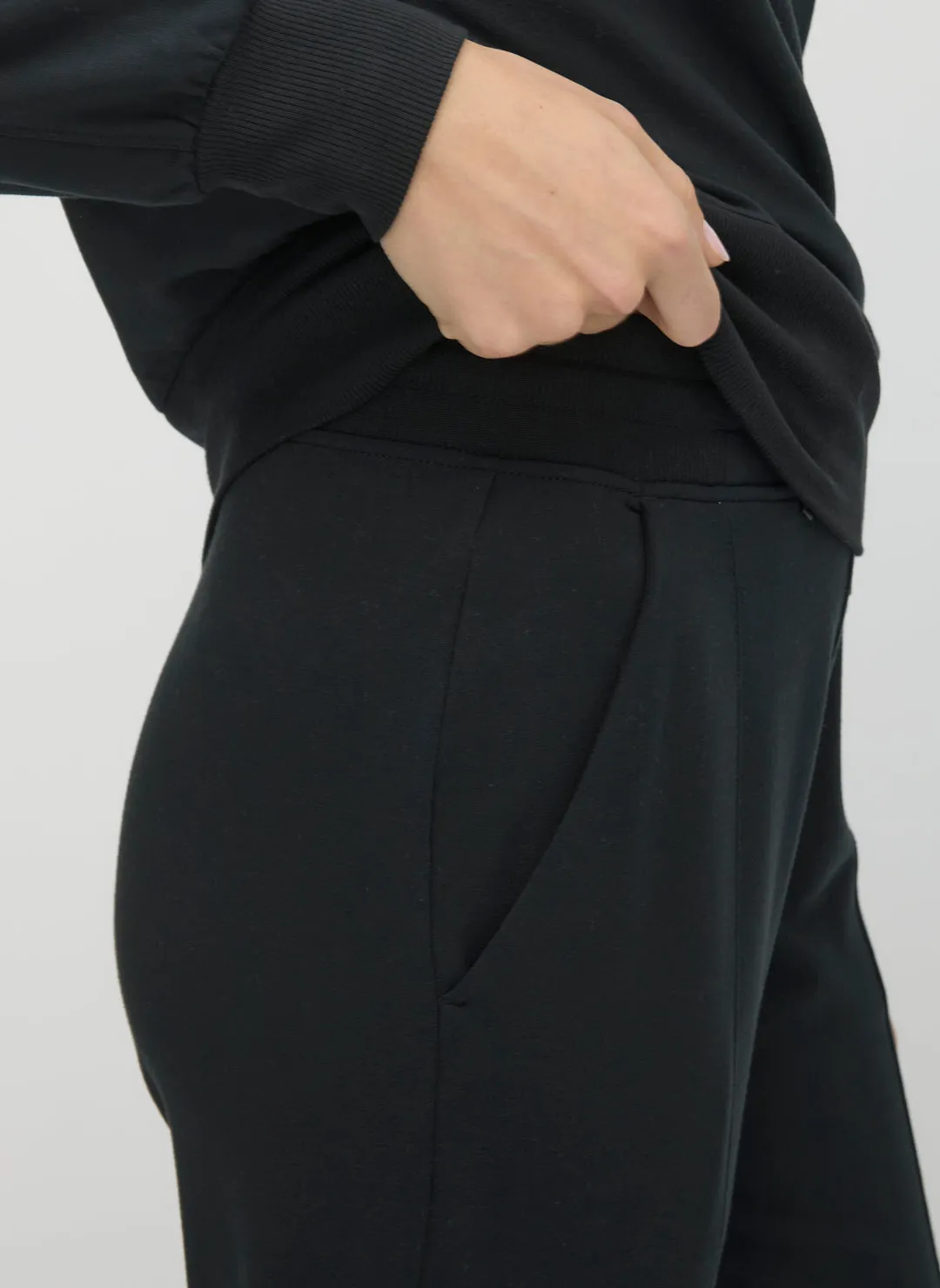 Fresh Air Jogger sold by Kit and Ace product image thumbnail 4