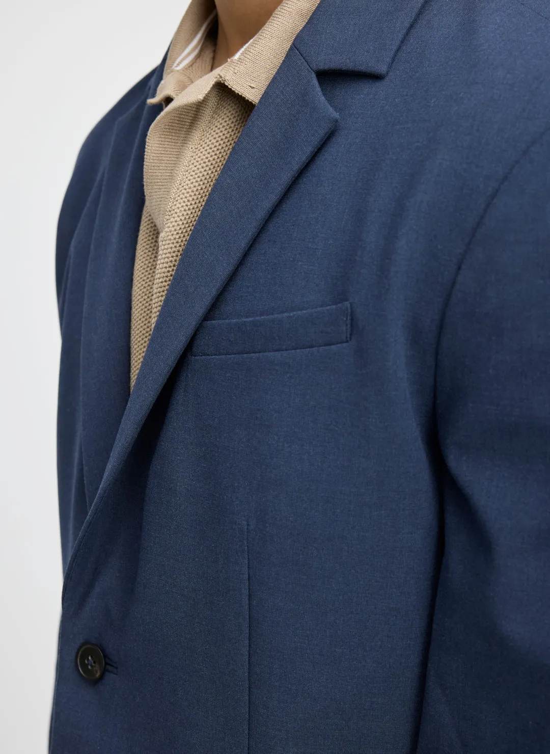 En Route Blazer sold by Kit and Ace product image thumbnail 2